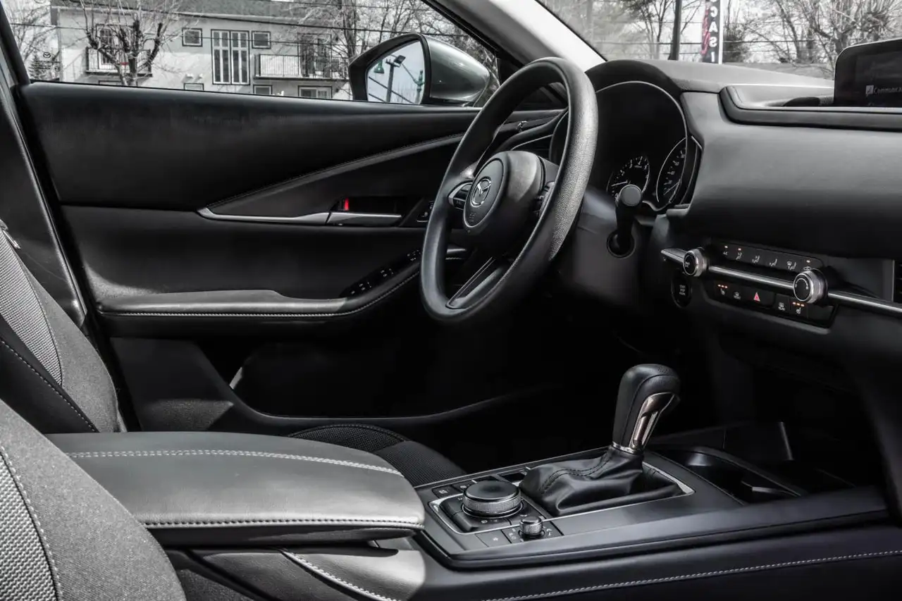 Mazda CX-30 снимка Mazda CX-30