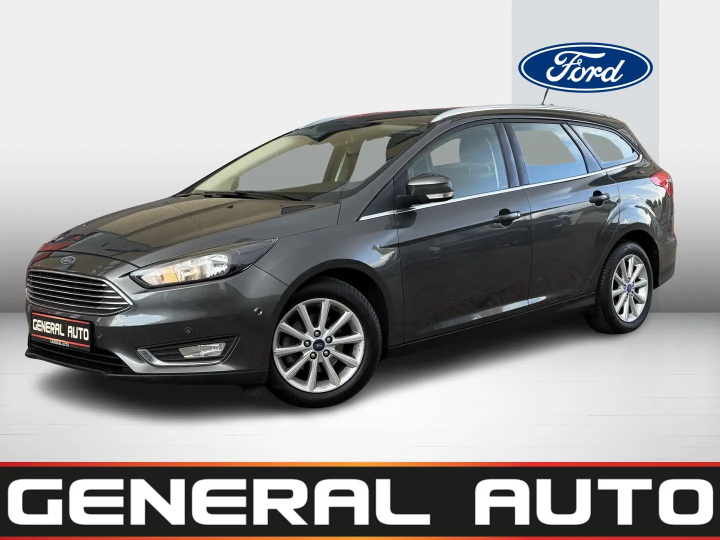 Ford Focus Wagon 1.0 Titanium, NAVI, Nieuwe DistributieRiem Grijs - 1