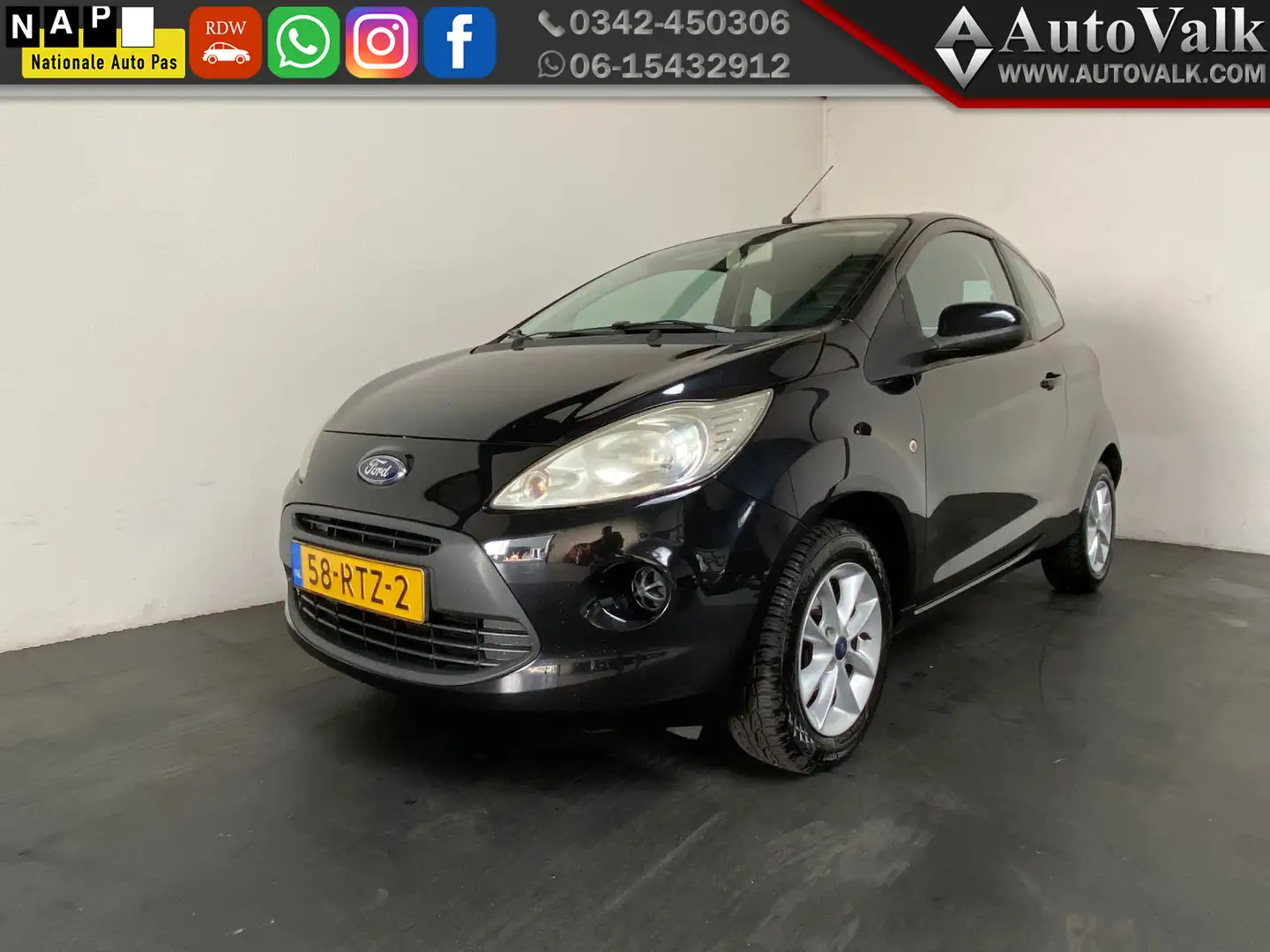 Ford Ka/Ka+ 1.2 Cool & Sound start/stop Černá - 1