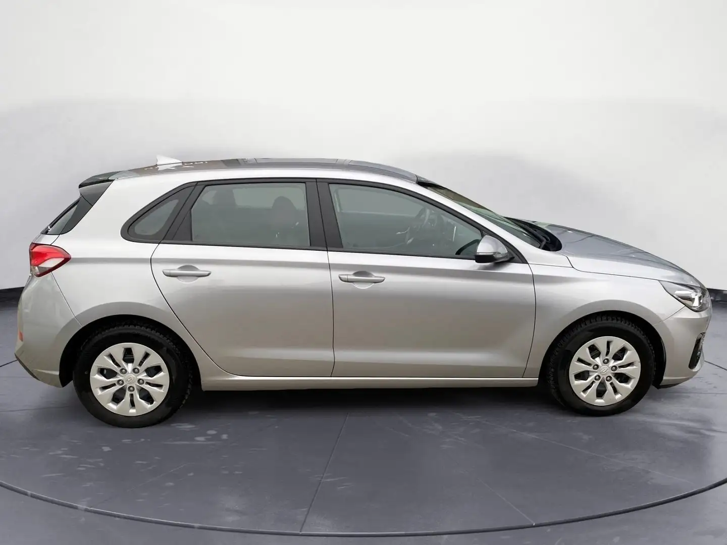 Hyundai i30 1.0 benzine 120pk MODERN Zilver - 2