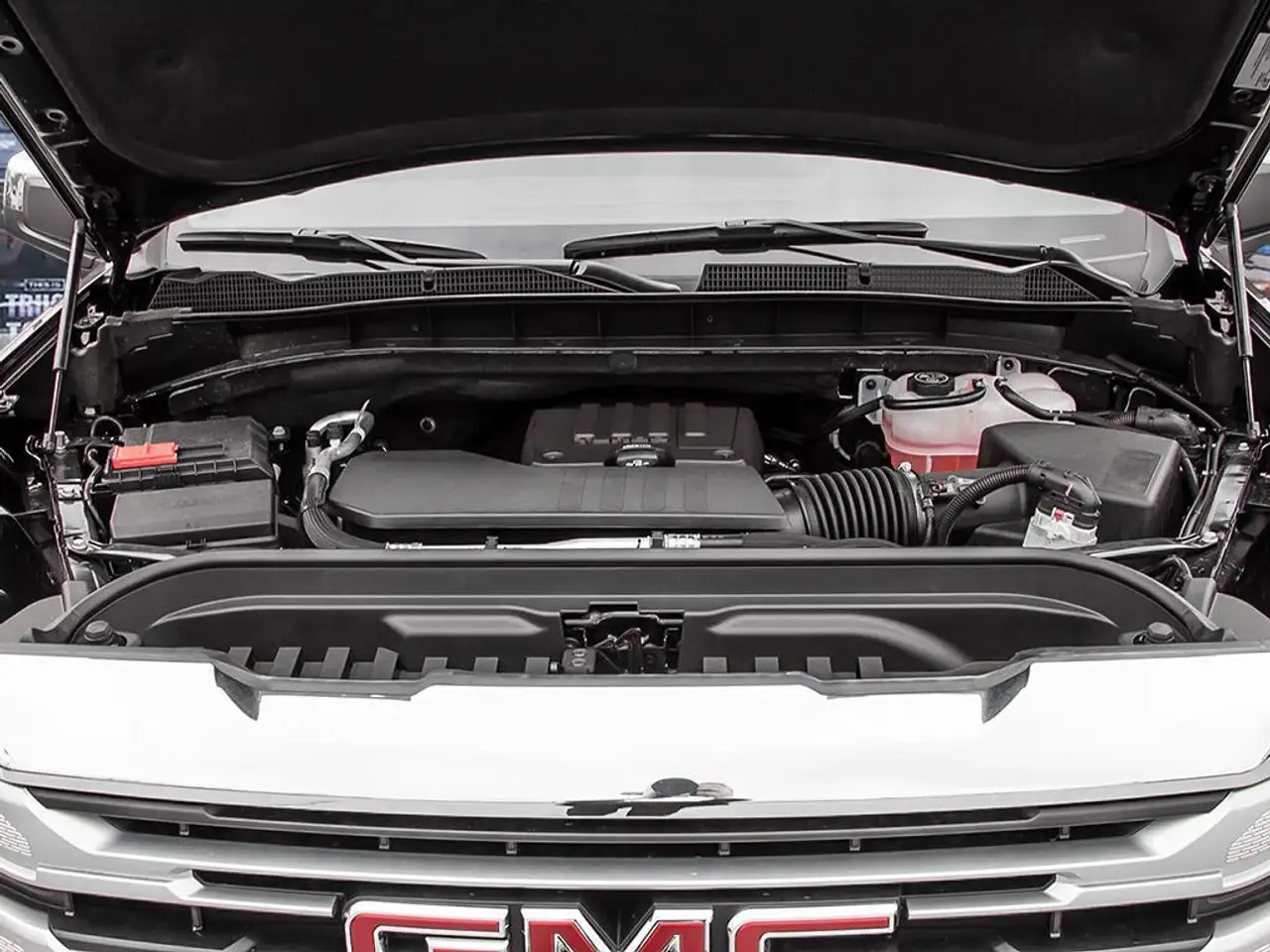 GMC Sierra 1500 снимка GMC Sierra 1500