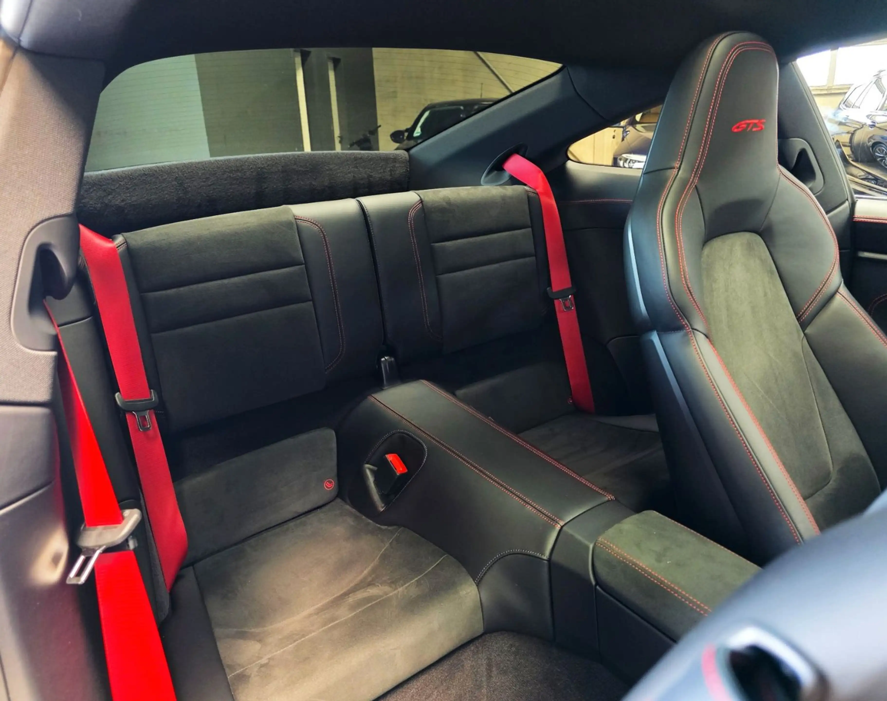 Porsche 911 Carrera GTS 360° Pano 3JahrePorscheGarantie! — photo 14