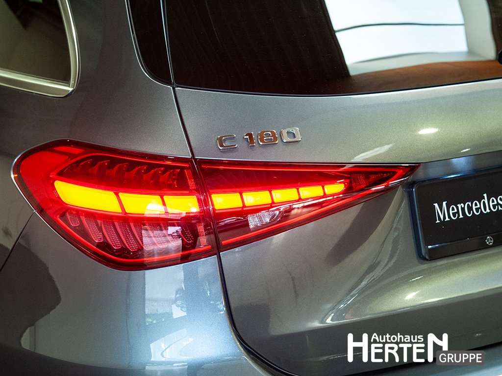 Mercedes-Benz C 180