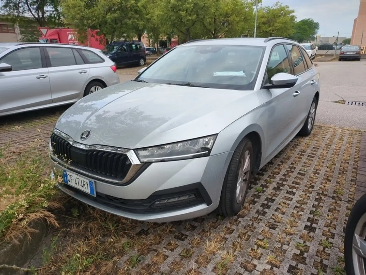 Skoda Octavia Octavia IV 2020 Wagon2.0 tdi evo Style 150cv dsg Argento - 1