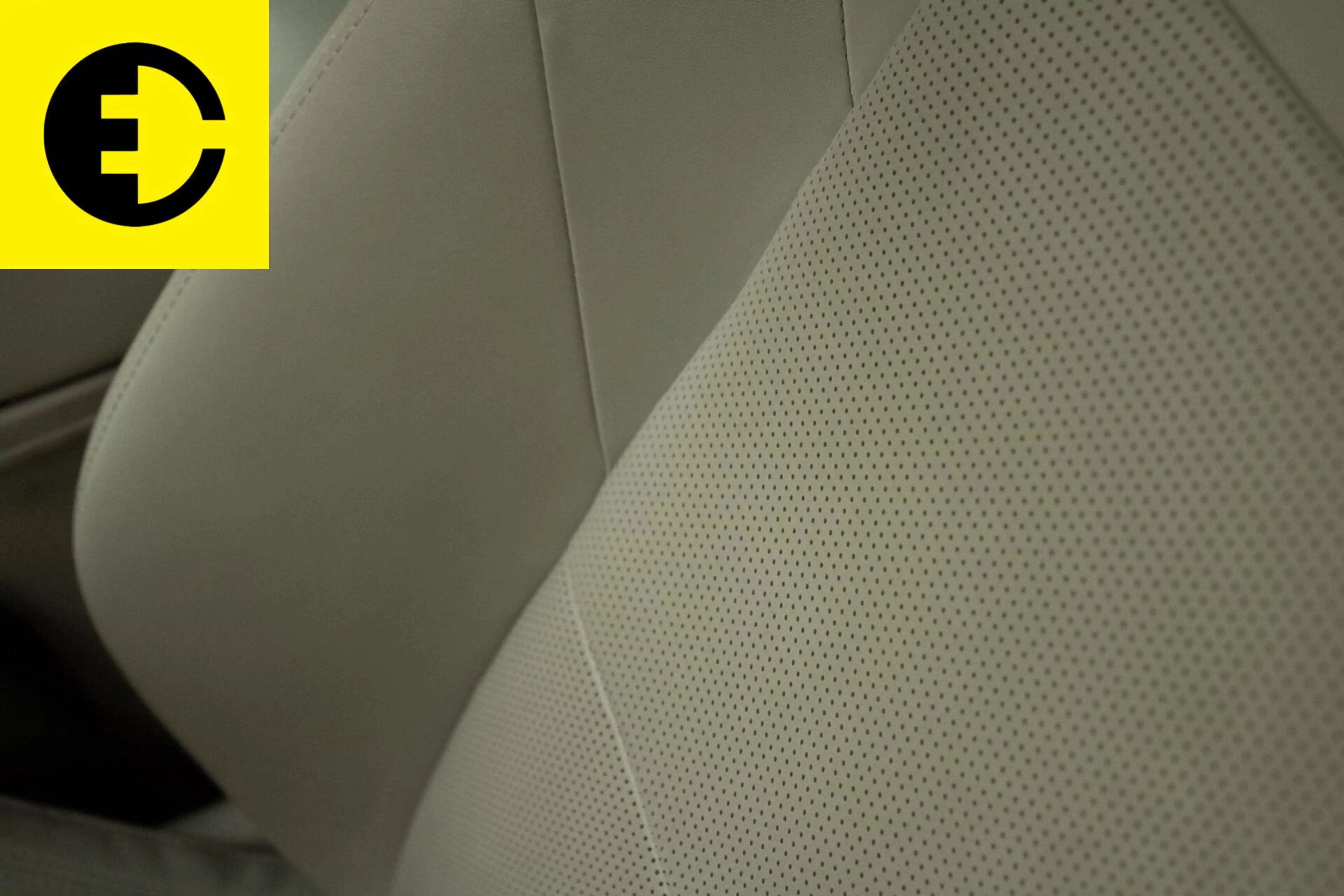 Jaguar I-Pace EV400 S 90 kWh |SOH 79.9% | Stoelverkoeling | Pano — photo 7