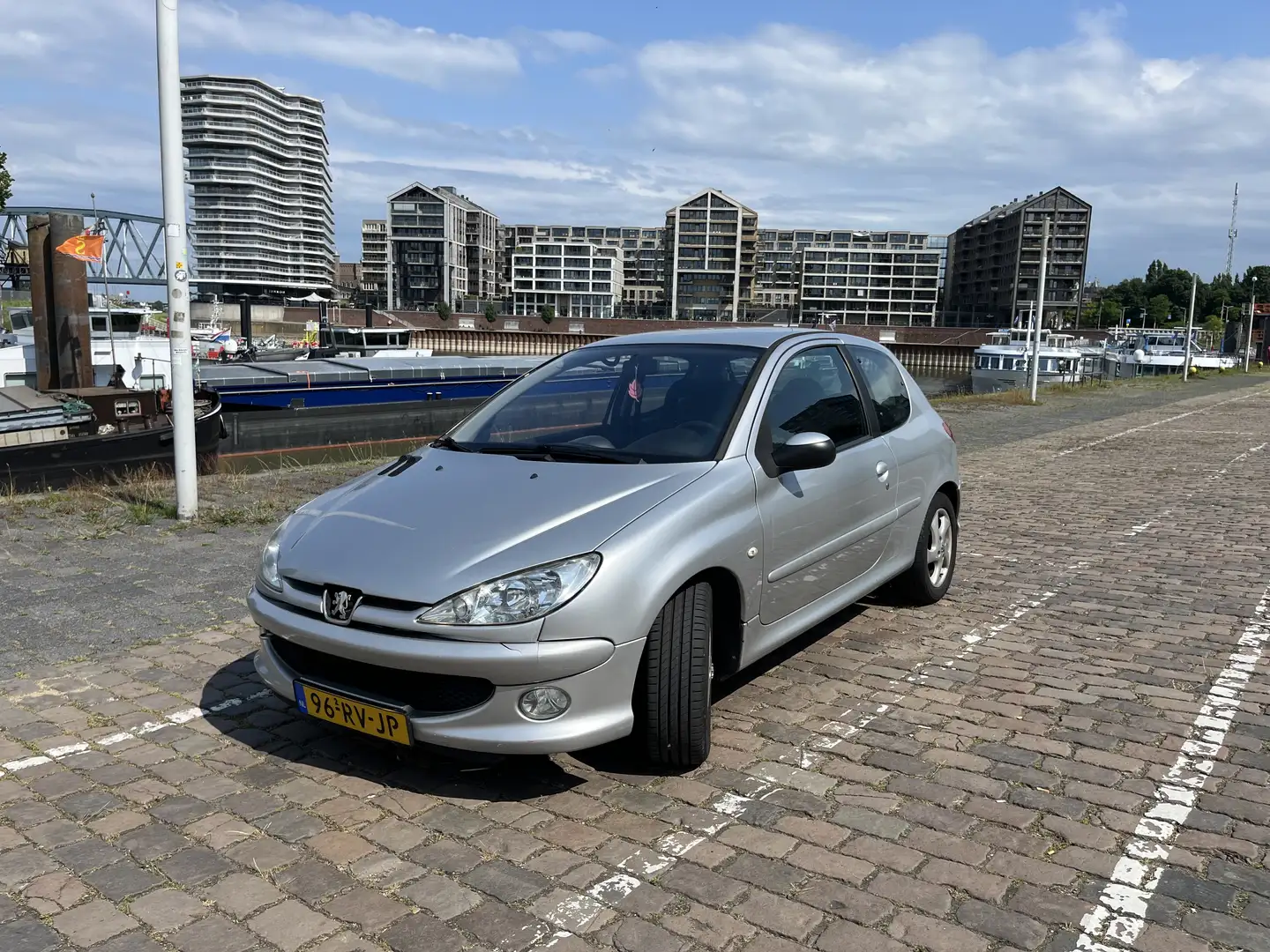 Peugeot 206 90 Quiksilver - 1