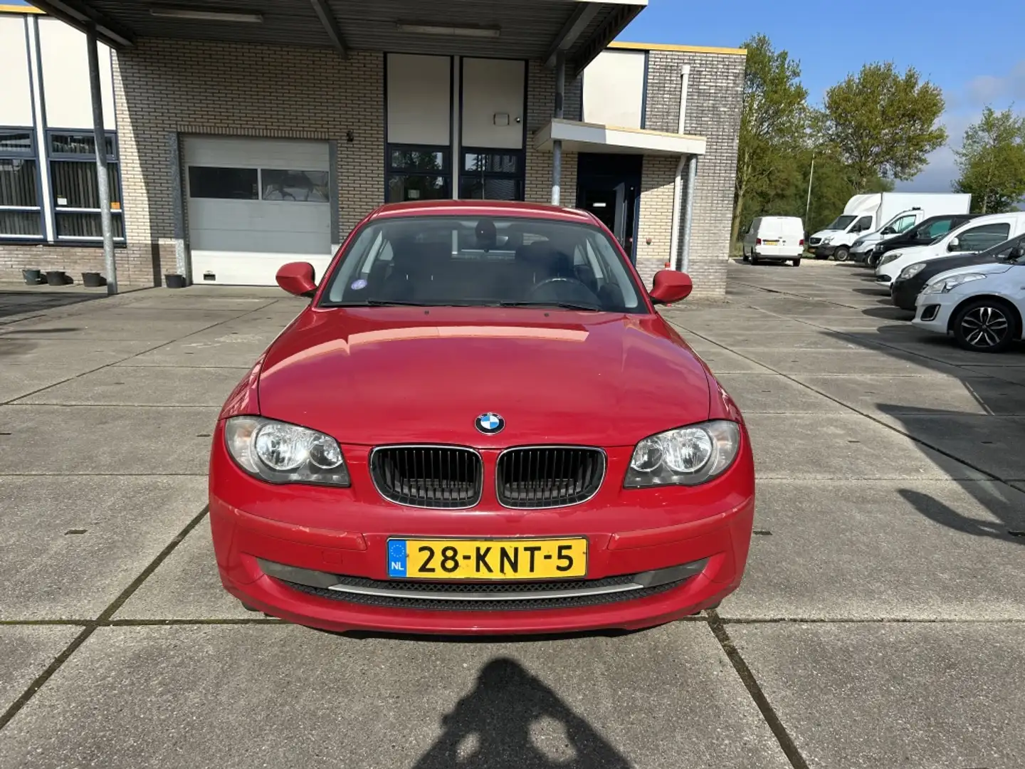 BMW 116 1-serie 116i Business Line MOTOR SCHADE Roşu - 2