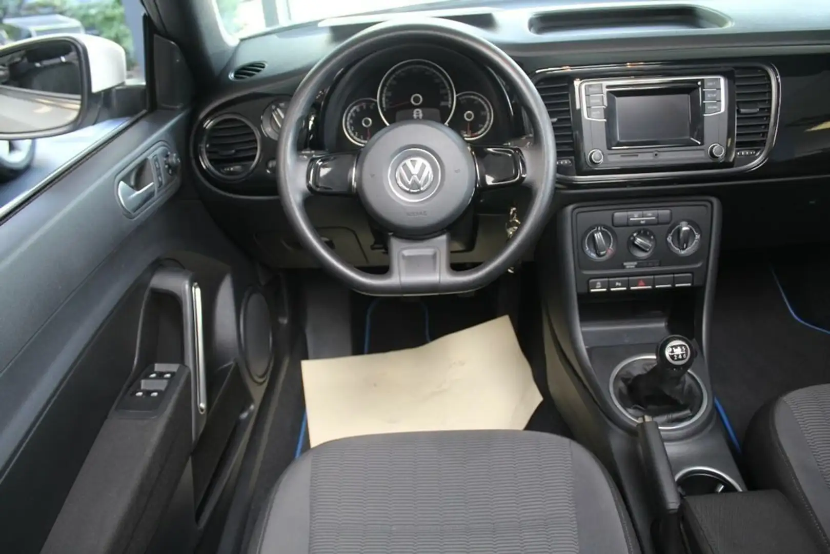 Volkswagen Maggiolino Cabrio 1.2 TSI Design BlueMotion Technology Bianco - 1