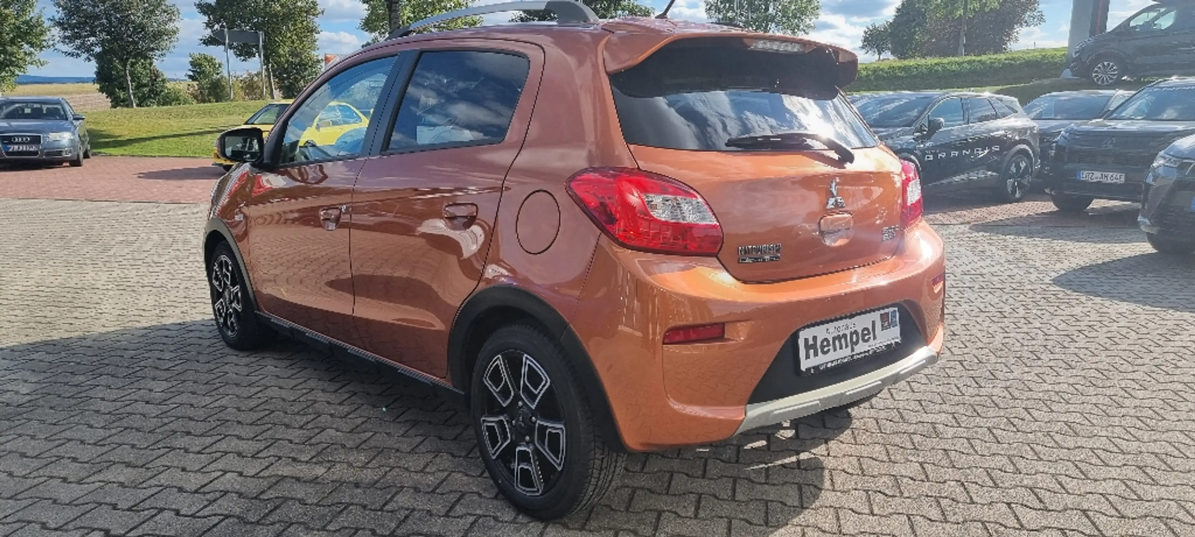 Mitsubishi Space Star Edition+ m. Cross-Paket 1.2 — photo 3