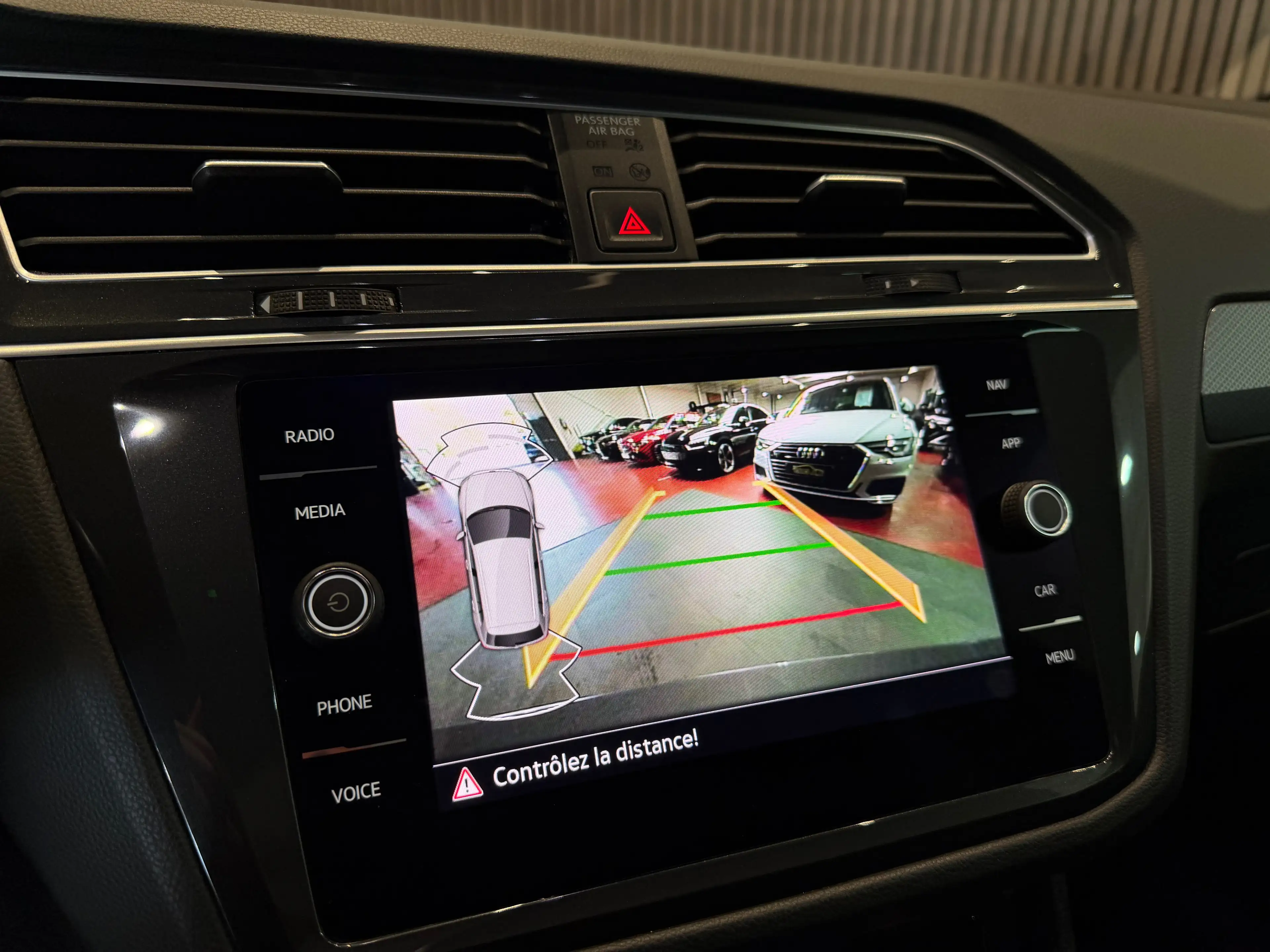 Volkswagen Tiguan 1.5 TSI Active - GARANTIE 12M - 1ERPRO — photo 13