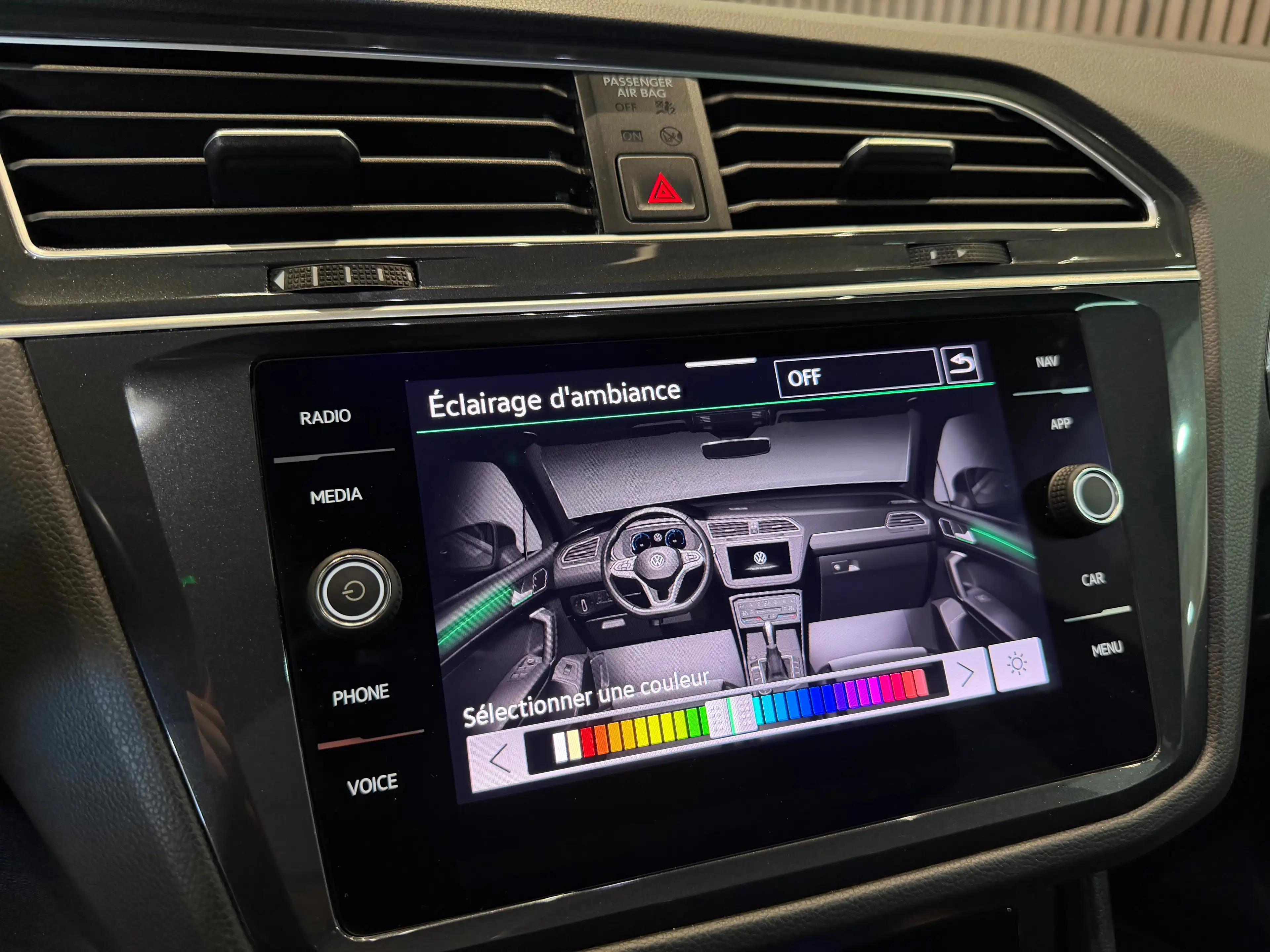 Volkswagen Tiguan 1.5 TSI Active - GARANTIE 12M - 1ERPRO — photo 15