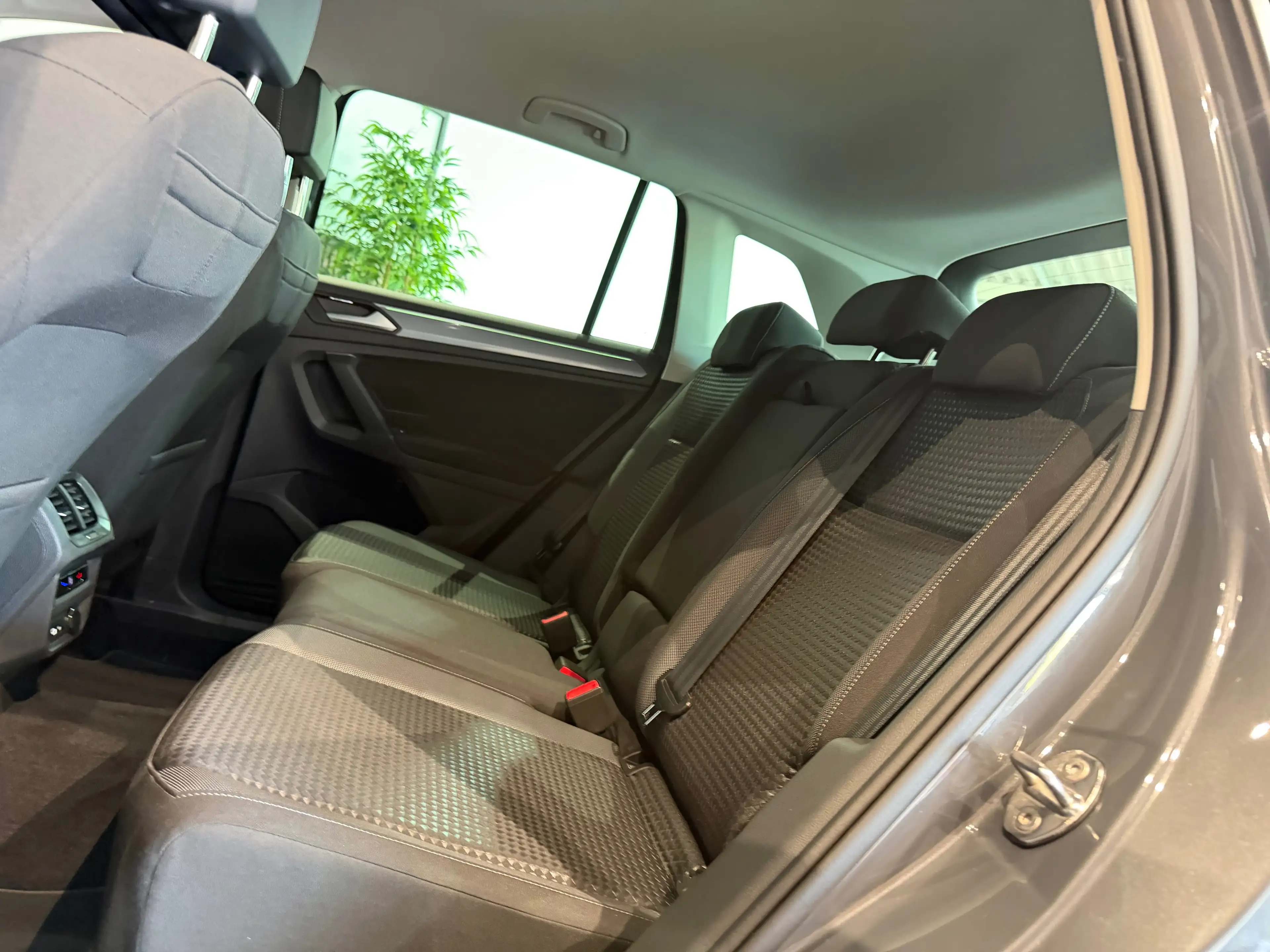 Volkswagen Tiguan 1.5 TSI Active - GARANTIE 12M - 1ERPRO — photo 18