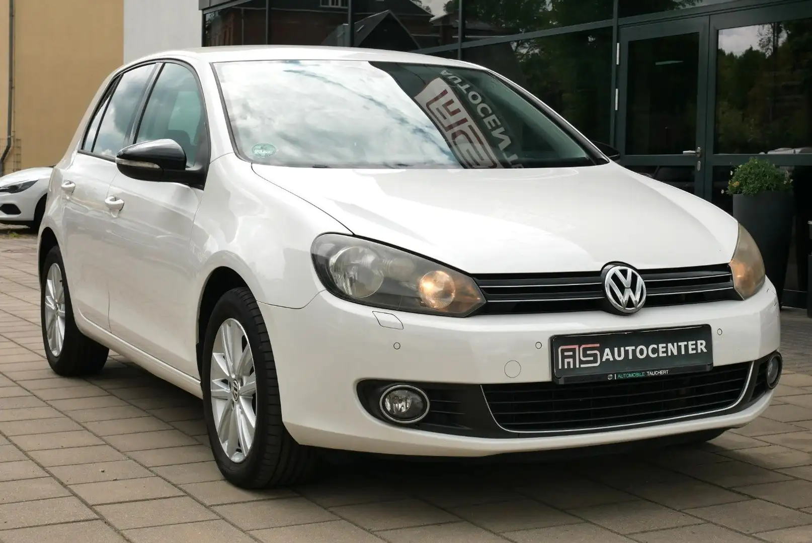 Volkswagen Golf VI 1.6 TDI DSG Style Navi PDC HU-Neu Blanco - 2