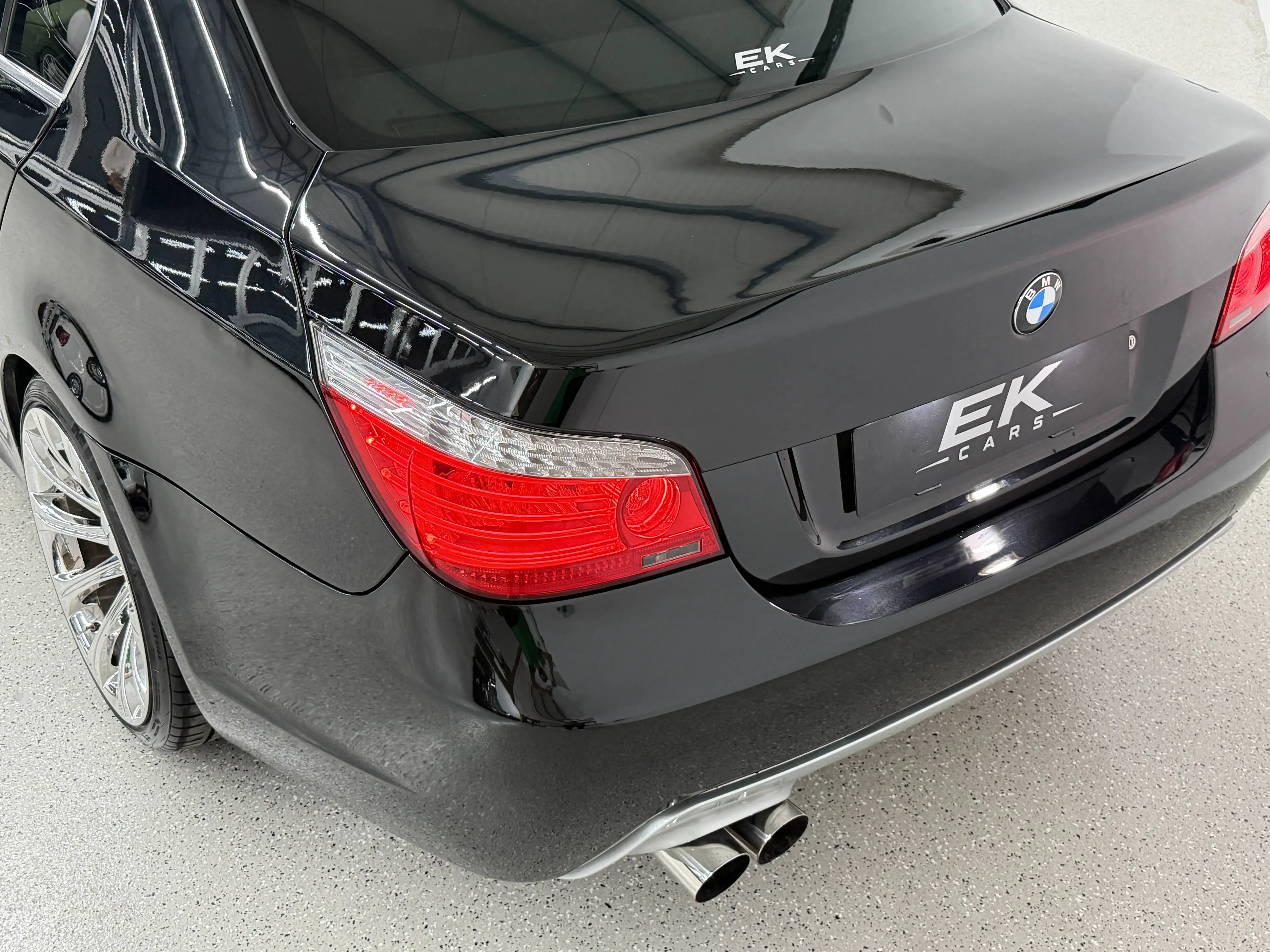 BMW 525 D AUT. M-PAKET INDIVIDUAL *M5 FELGEN* *SITZH* *SCHIEBEDACH* *PDC* *XENON* — photo 10