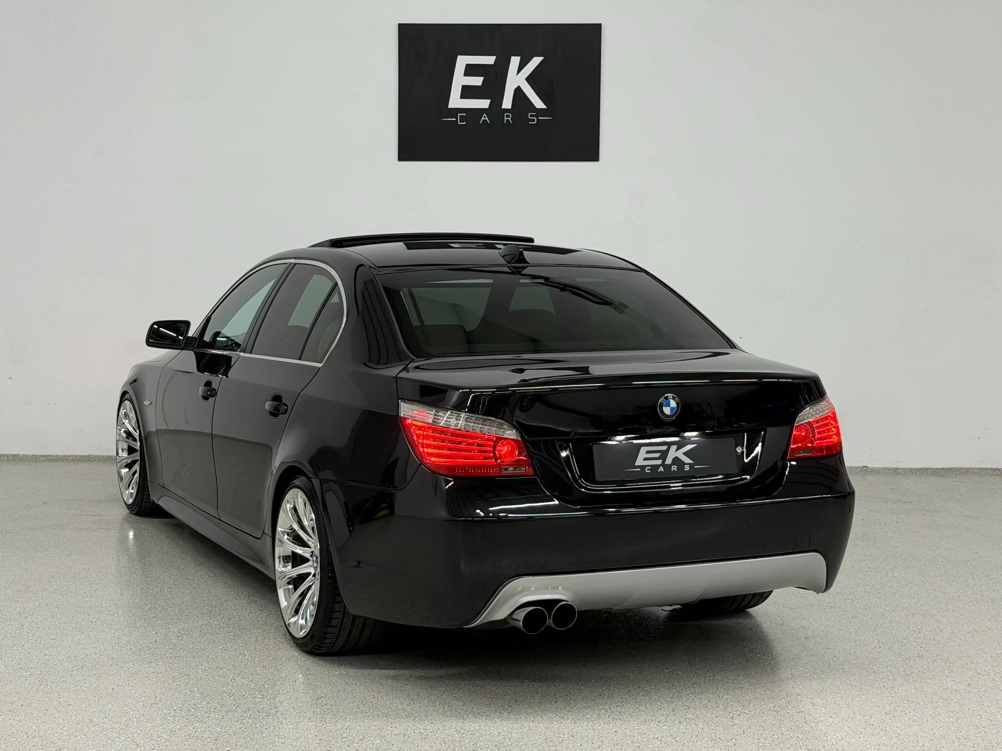 BMW 525 D AUT. M-PAKET INDIVIDUAL *M5 FELGEN* *SITZH* *SCHIEBEDACH* *PDC* *XENON* — photo 7