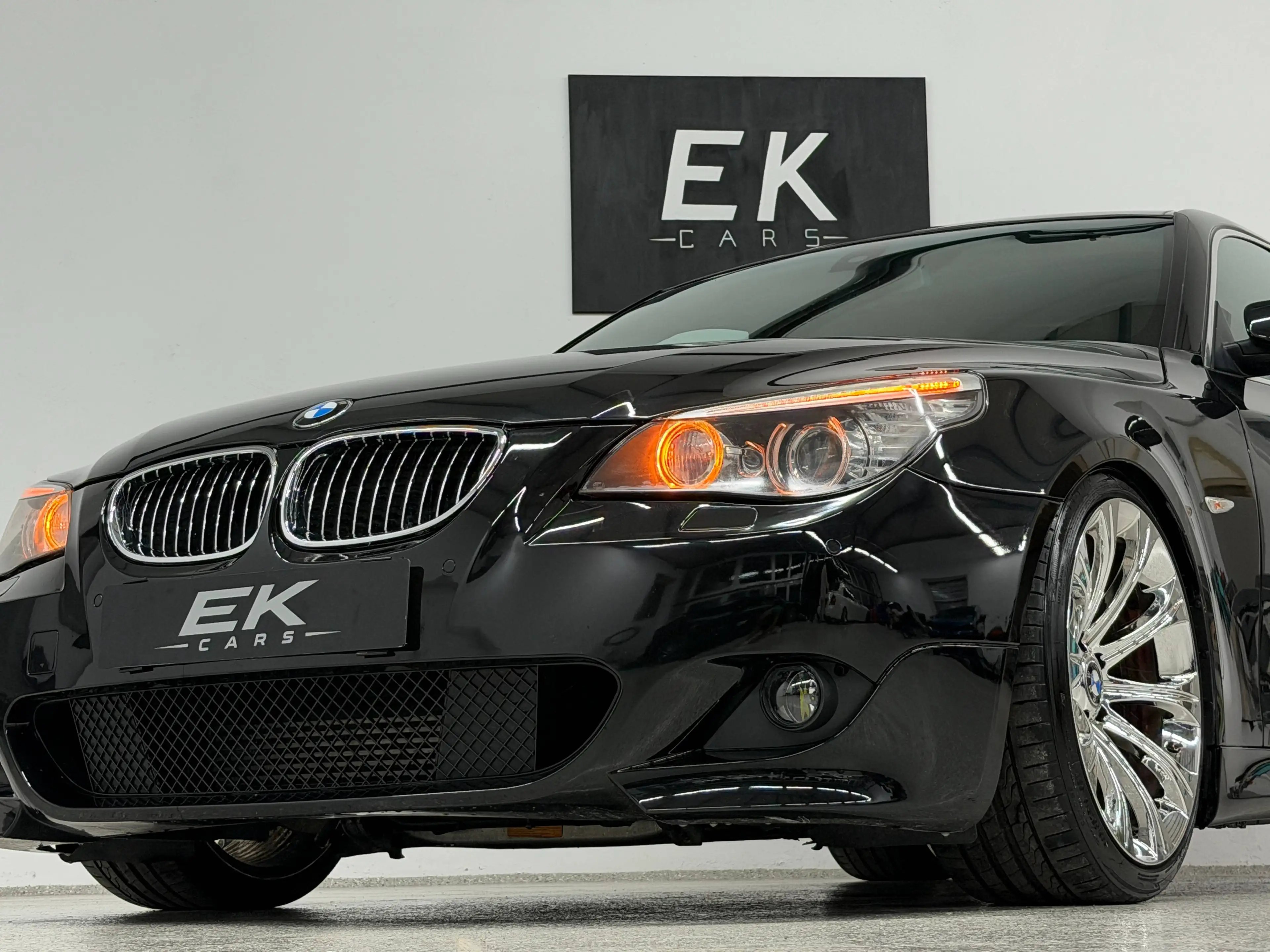 BMW 525 D AUT. M-PAKET INDIVIDUAL *M5 FELGEN* *SITZH* *SCHIEBEDACH* *PDC* *XENON* — photo 12