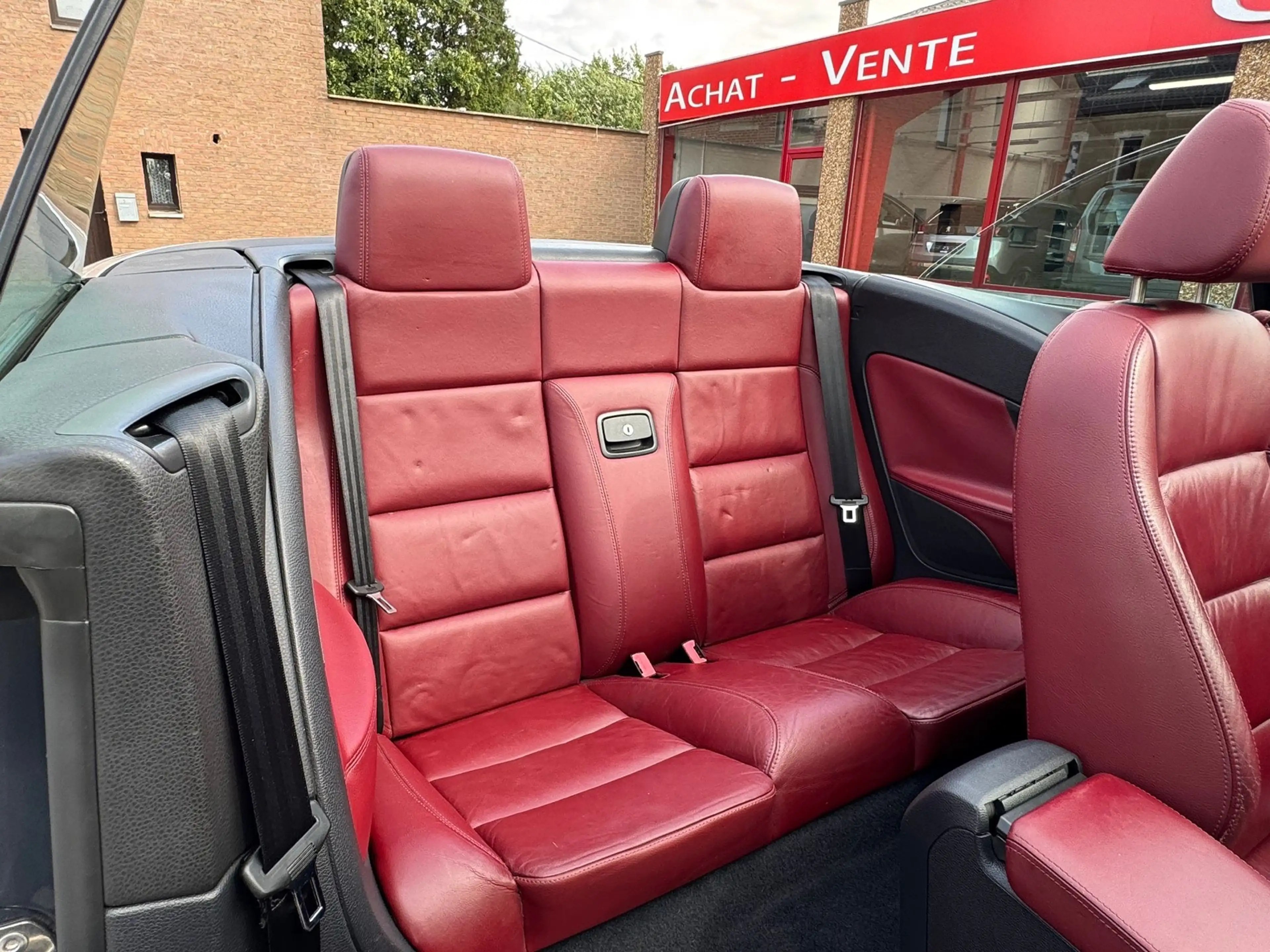 Volkswagen Eos 2.O TDI 14OCV CABRIO FAIBLE KM CAR-PASS OK — photo 11