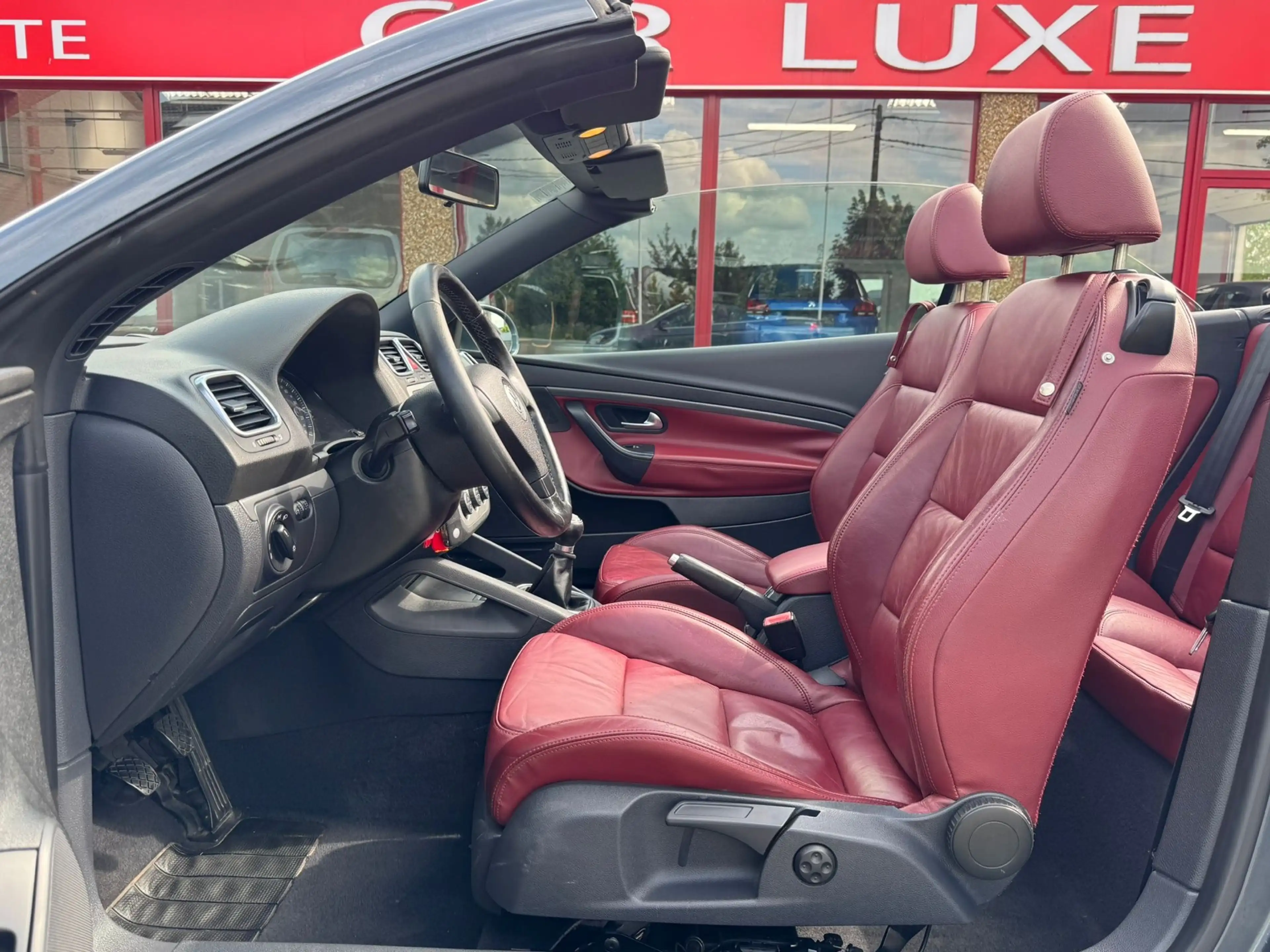 Volkswagen Eos 2.O TDI 14OCV CABRIO FAIBLE KM CAR-PASS OK — photo 10