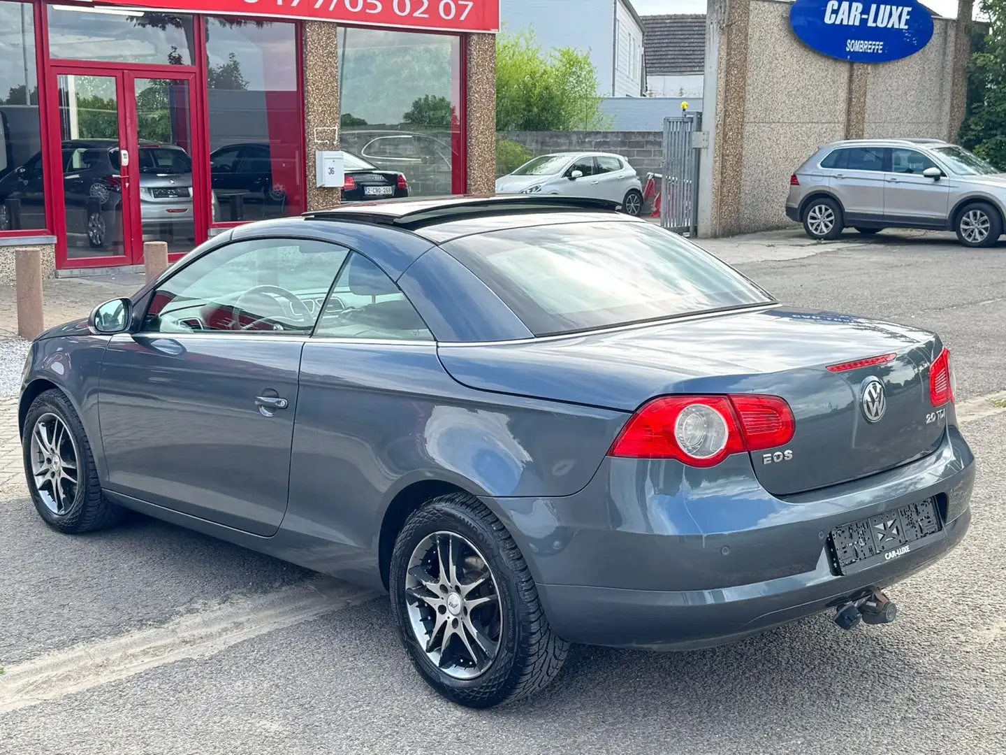 Volkswagen Eos 2.O TDI 14OCV CABRIO FAIBLE KM CAR-PASS OK Grijs - 2