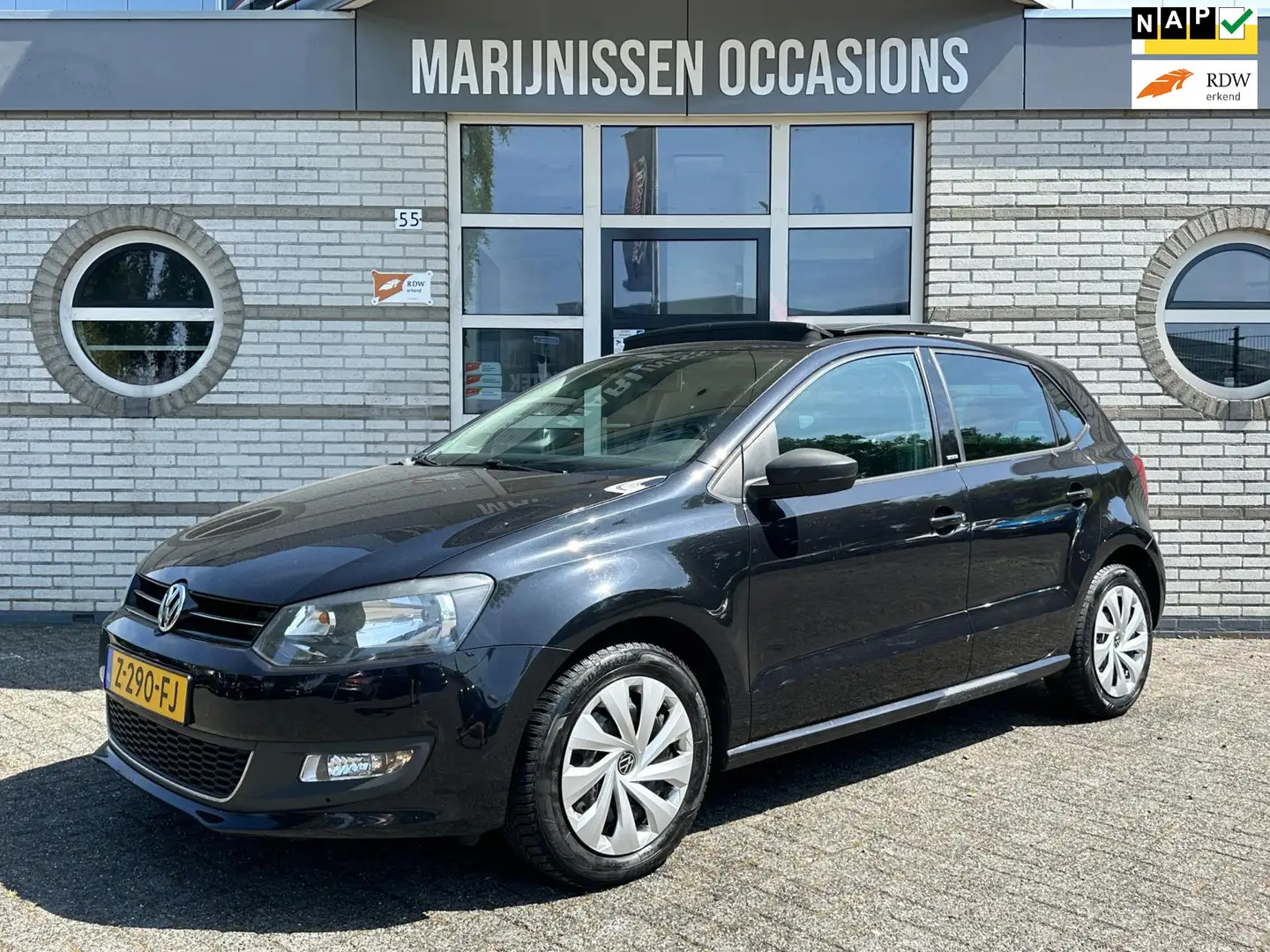 Volkswagen Polo 1.2-12V BlueMotion Highline |PANO,STOELVW,CRUISE| Noir - 1