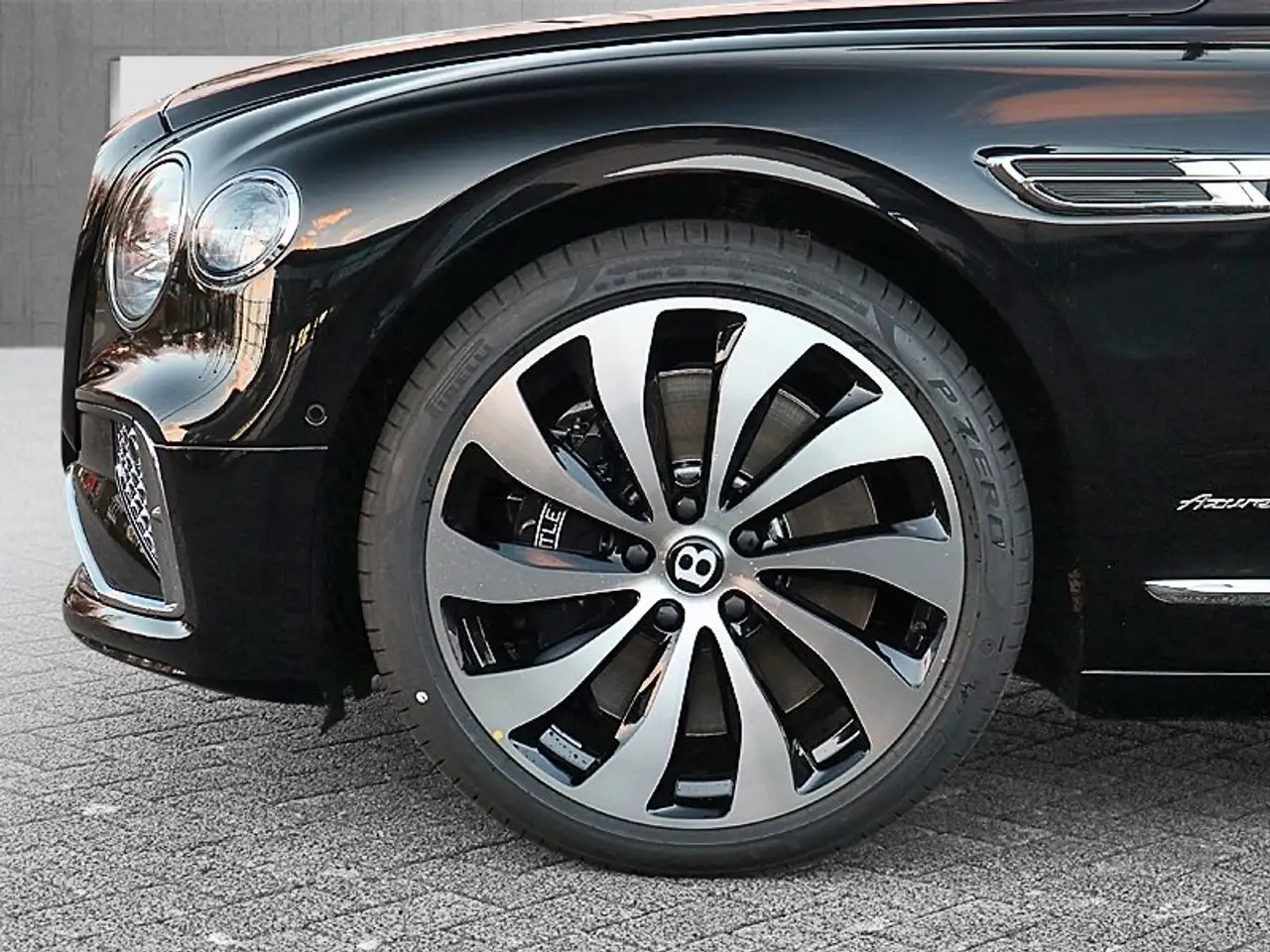 Bentley Flying Spur 2026