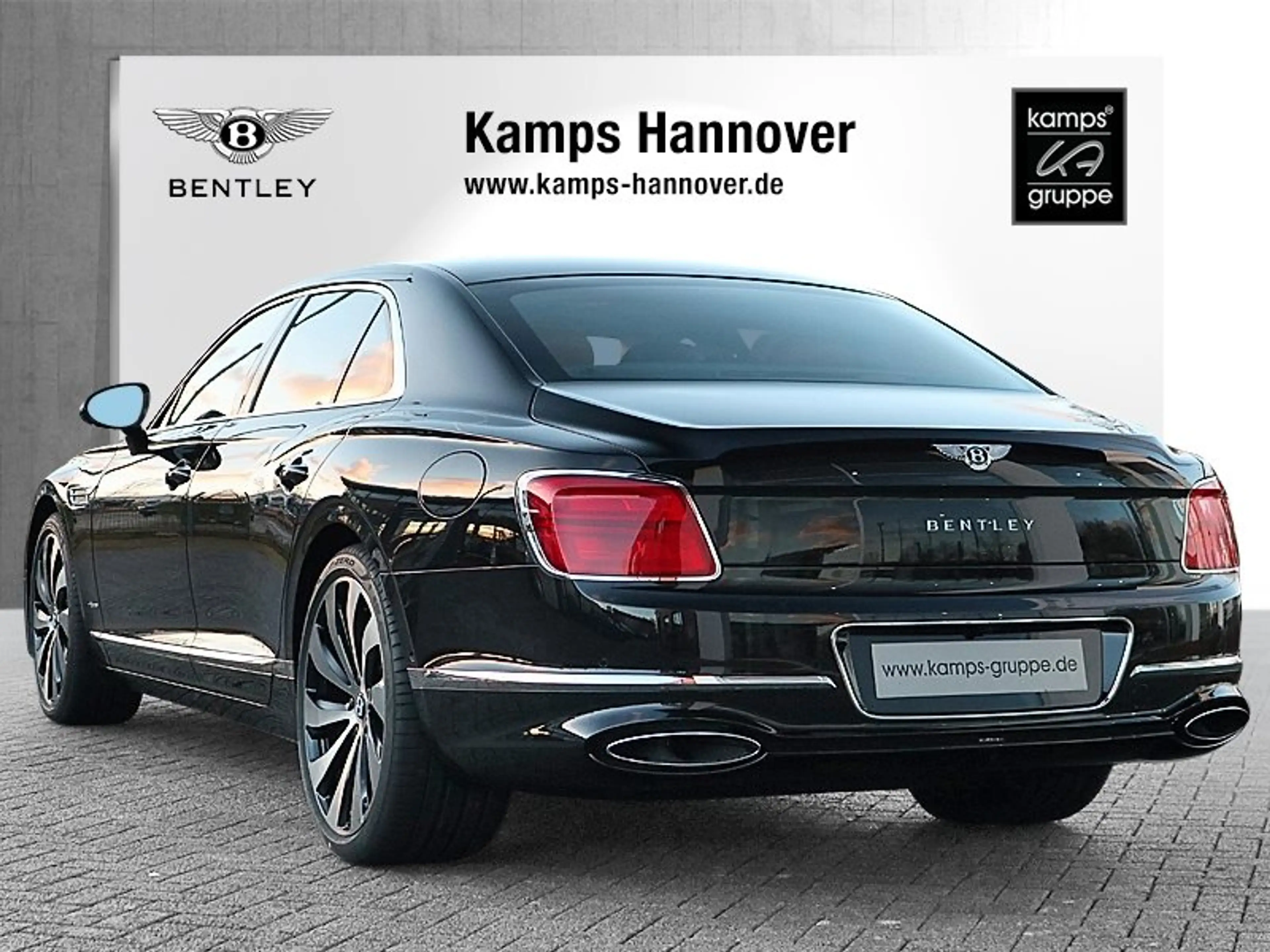 Bentley Flying Spur V8 Hybrid Azure *Rotating*22"* — photo 6