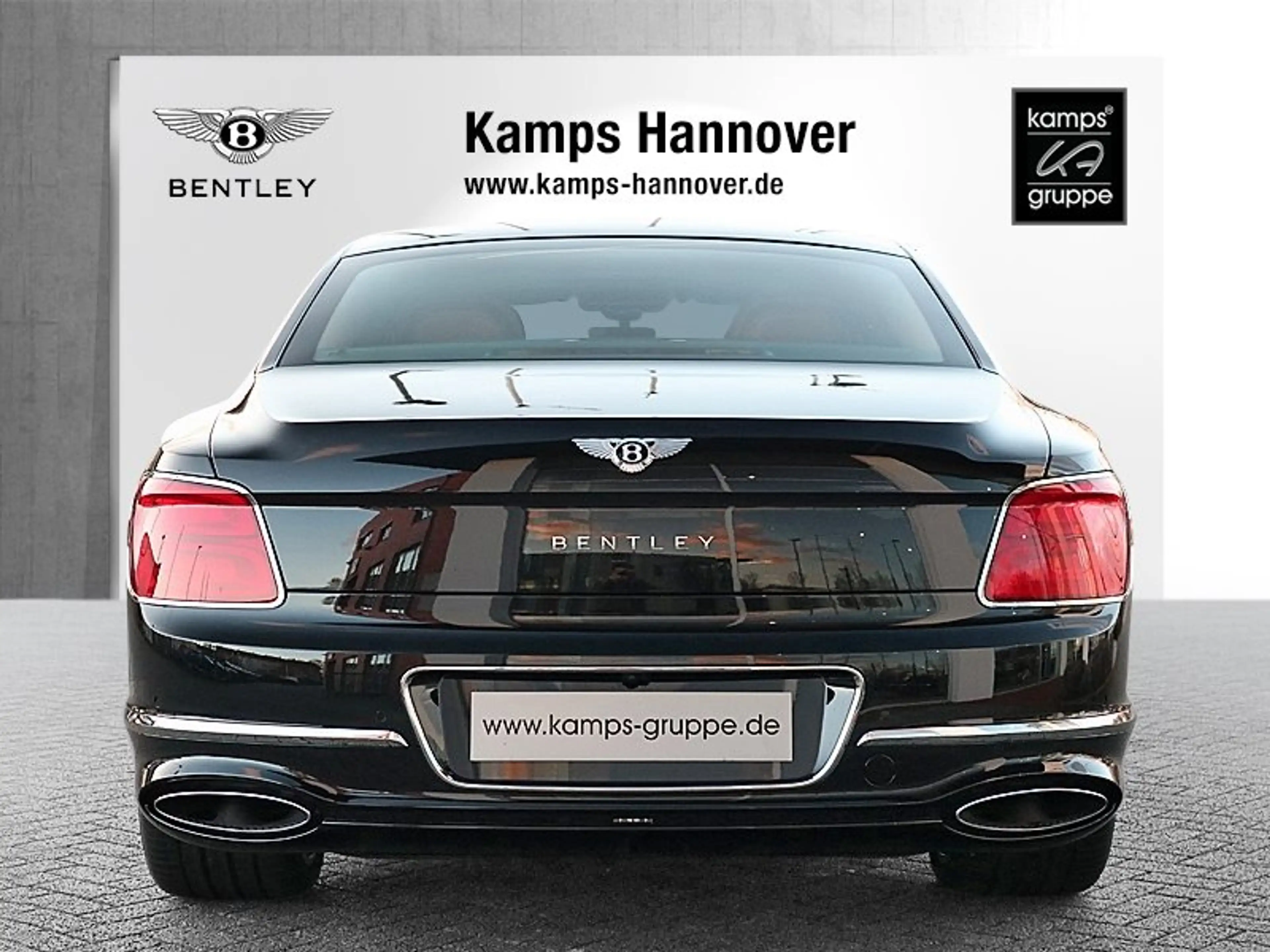 Bentley Flying Spur V8 Hybrid Azure *Rotating*22"* — photo 7