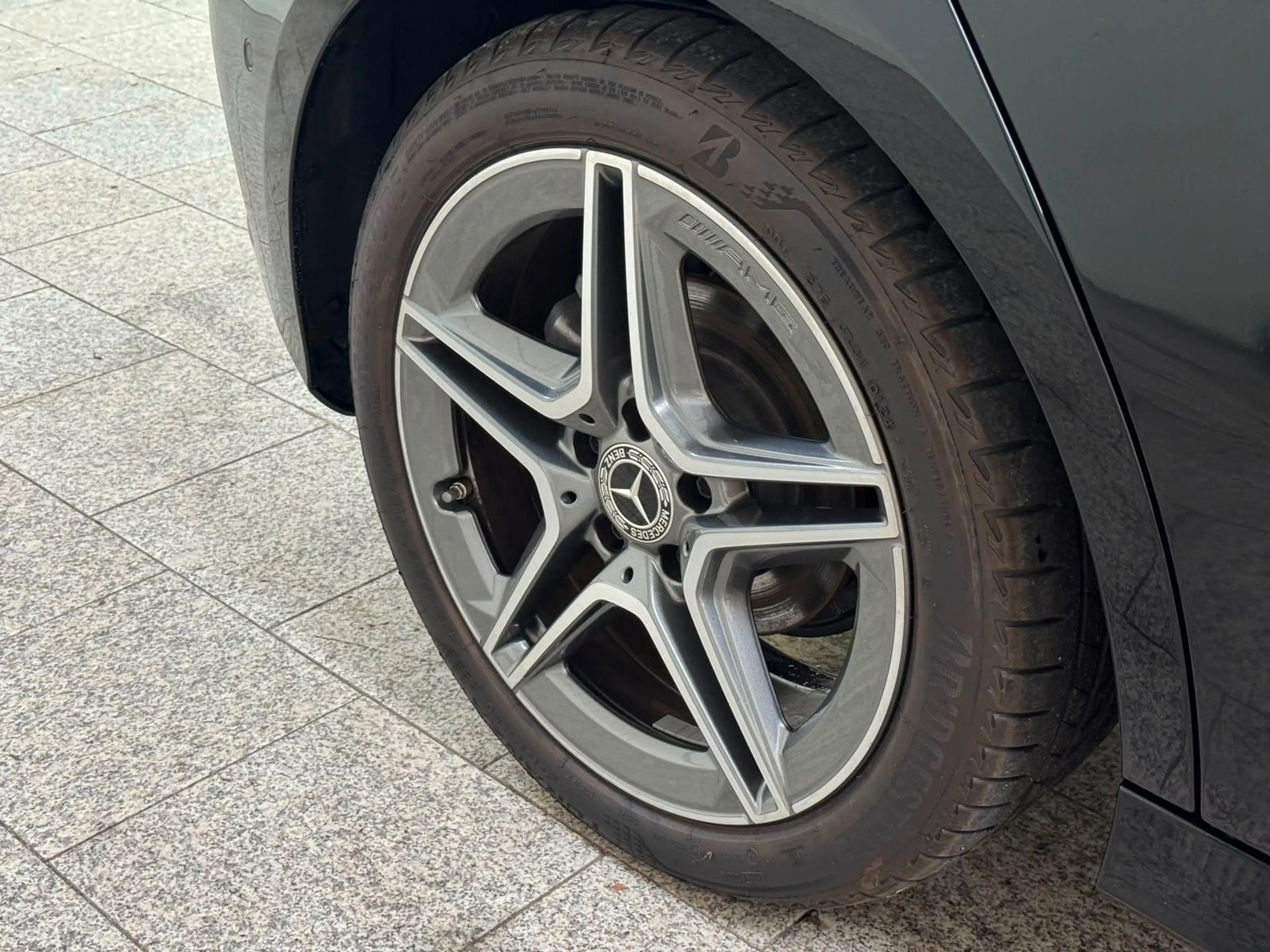 Mercedes-Benz A 180 AMG*WENIG-KM*Advanced Plus*MBUX* — photo 46