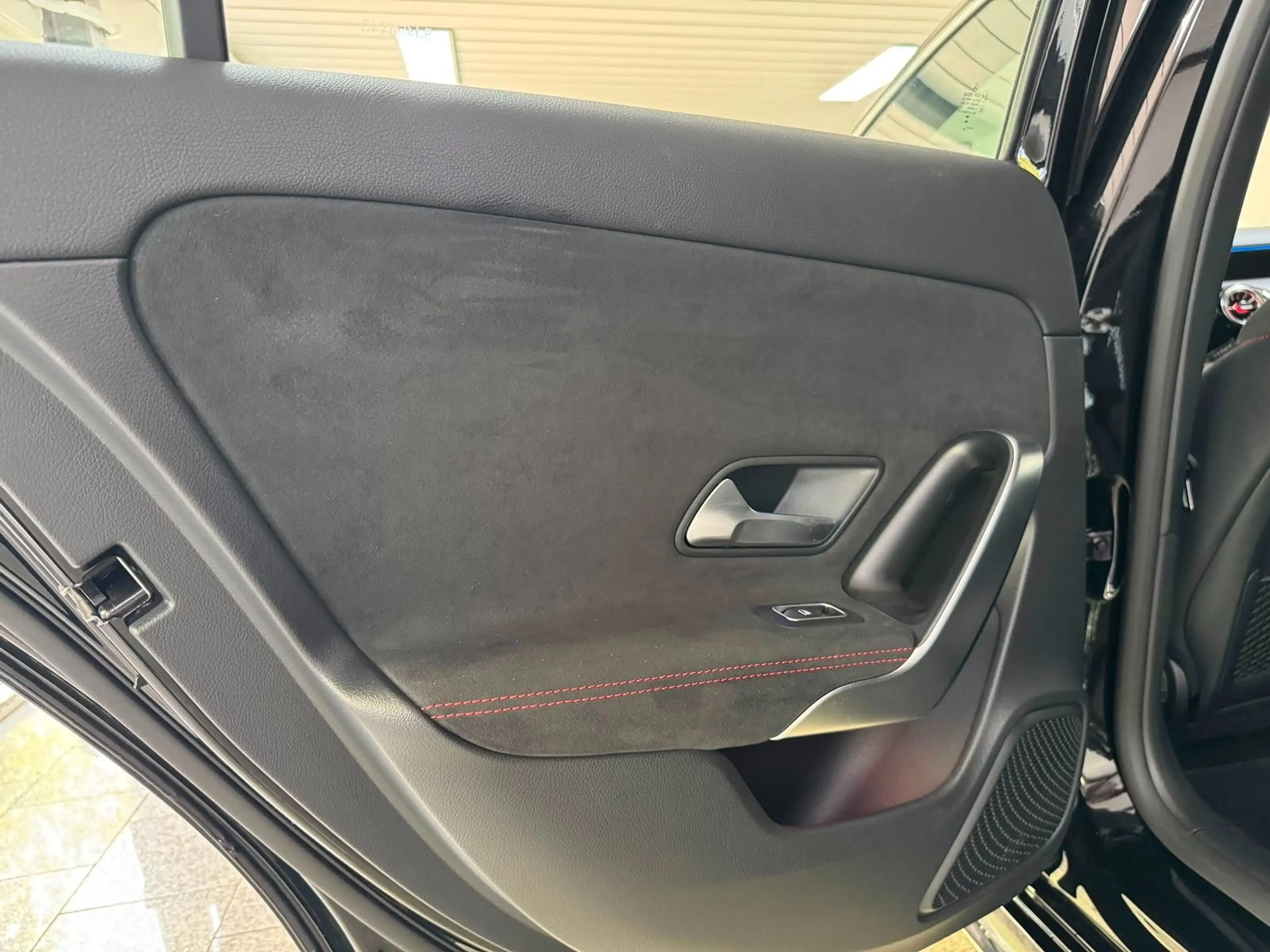 Mercedes-Benz A 180 AMG*WENIG-KM*Advanced Plus*MBUX* — photo 17
