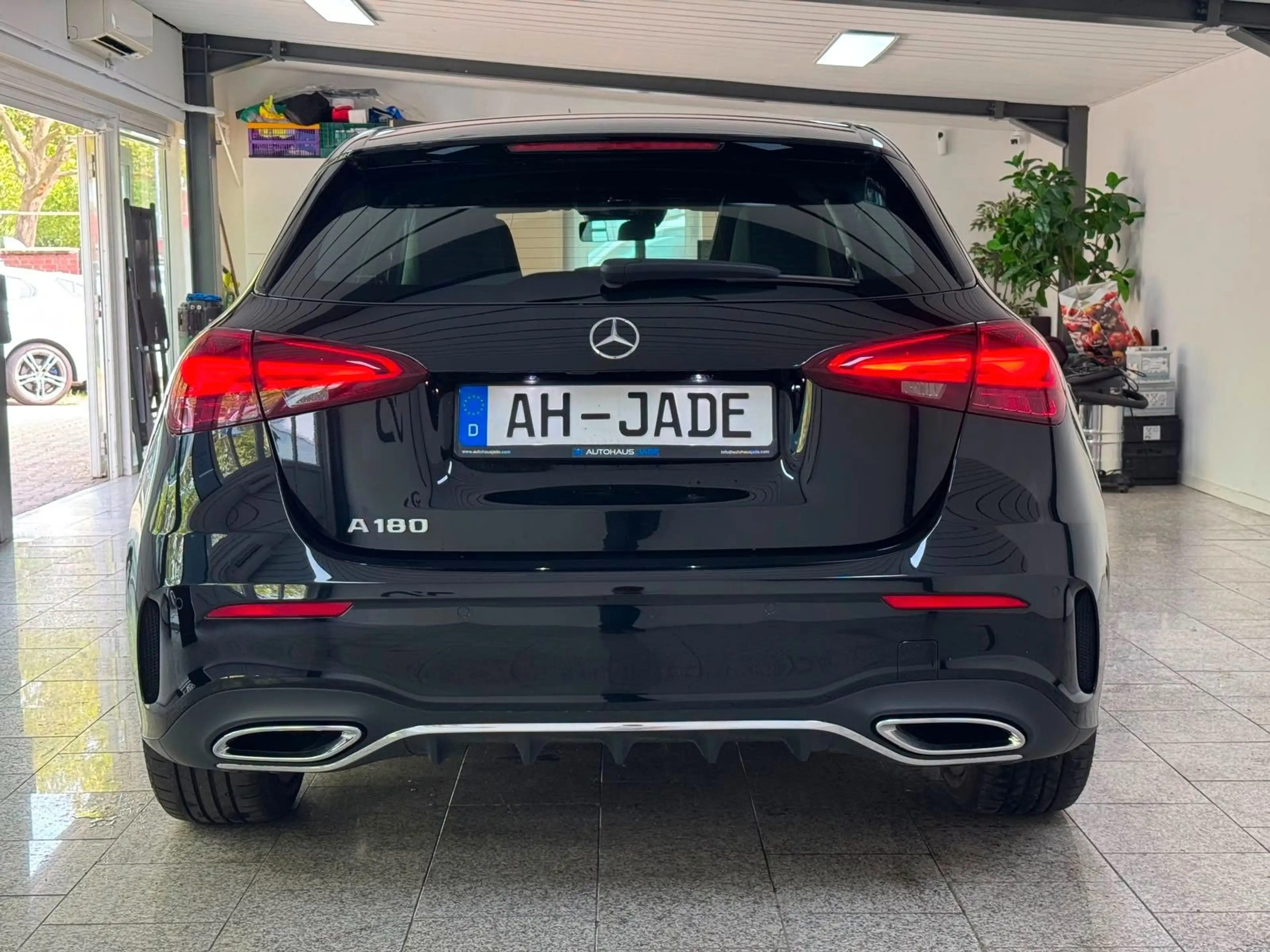 Mercedes-Benz A 180 AMG*WENIG-KM*Advanced Plus*MBUX* — photo 6