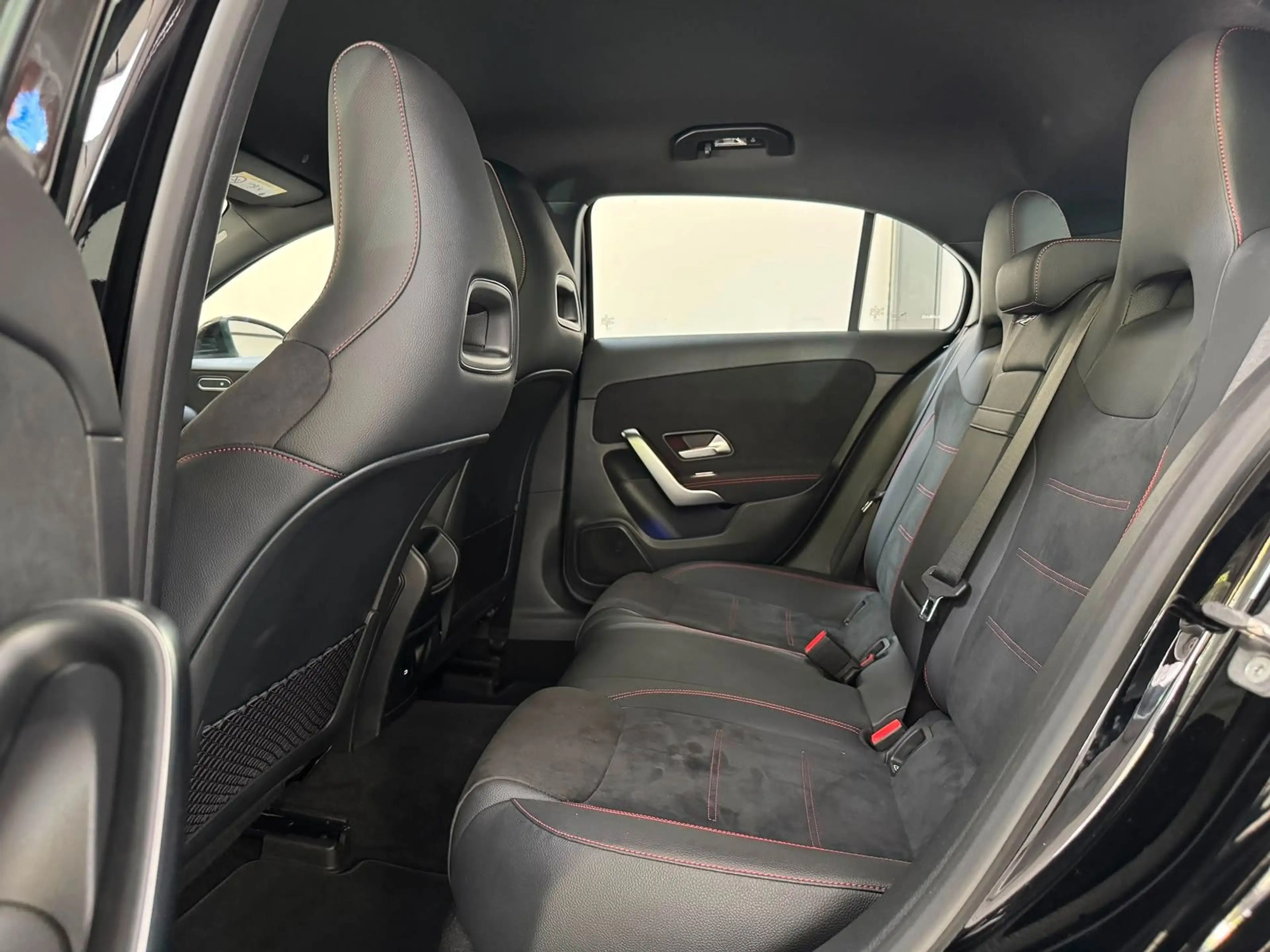 Mercedes-Benz A 180 AMG*WENIG-KM*Advanced Plus*MBUX* — photo 18