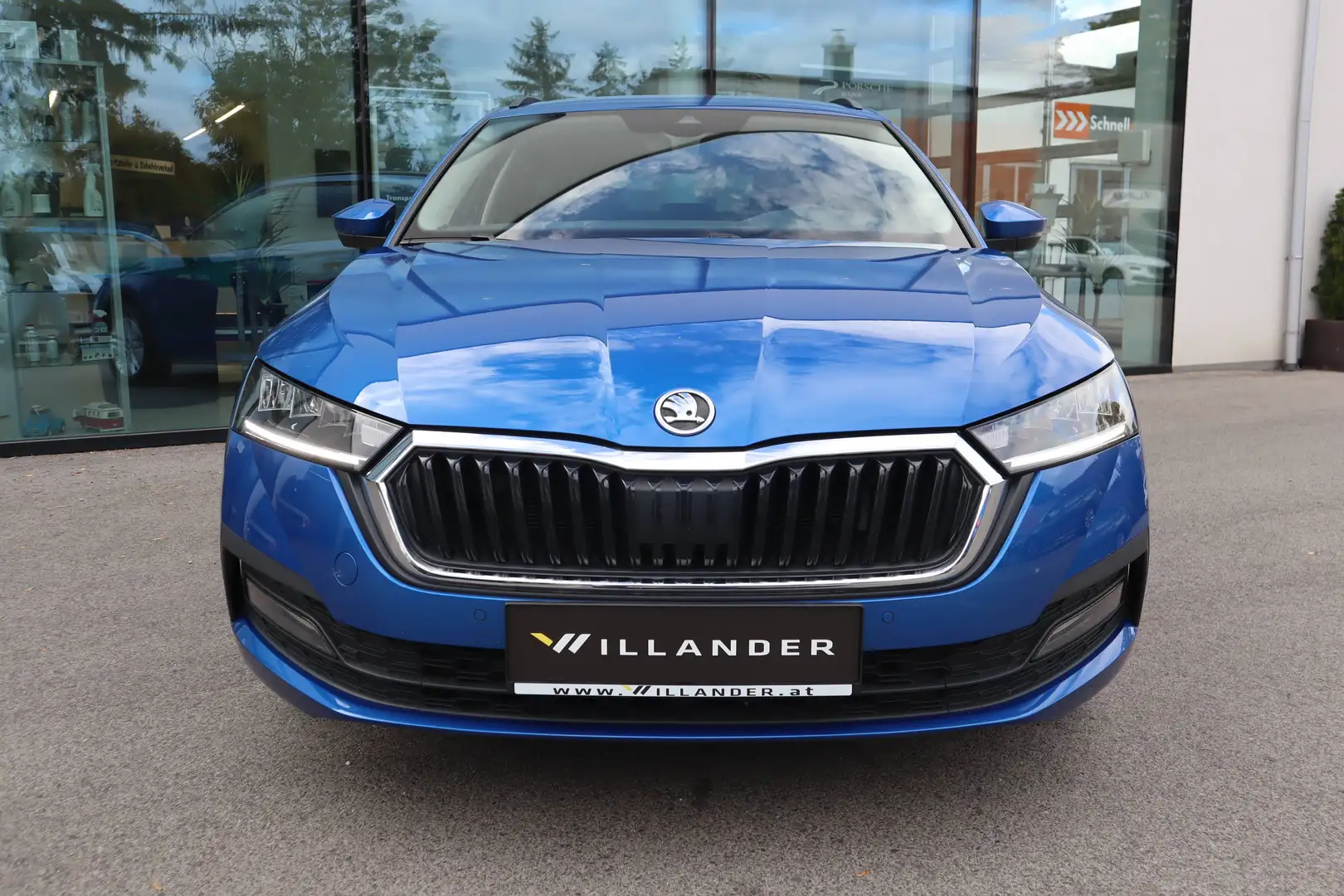 Skoda Octavia Combi Ambition Blau - 2