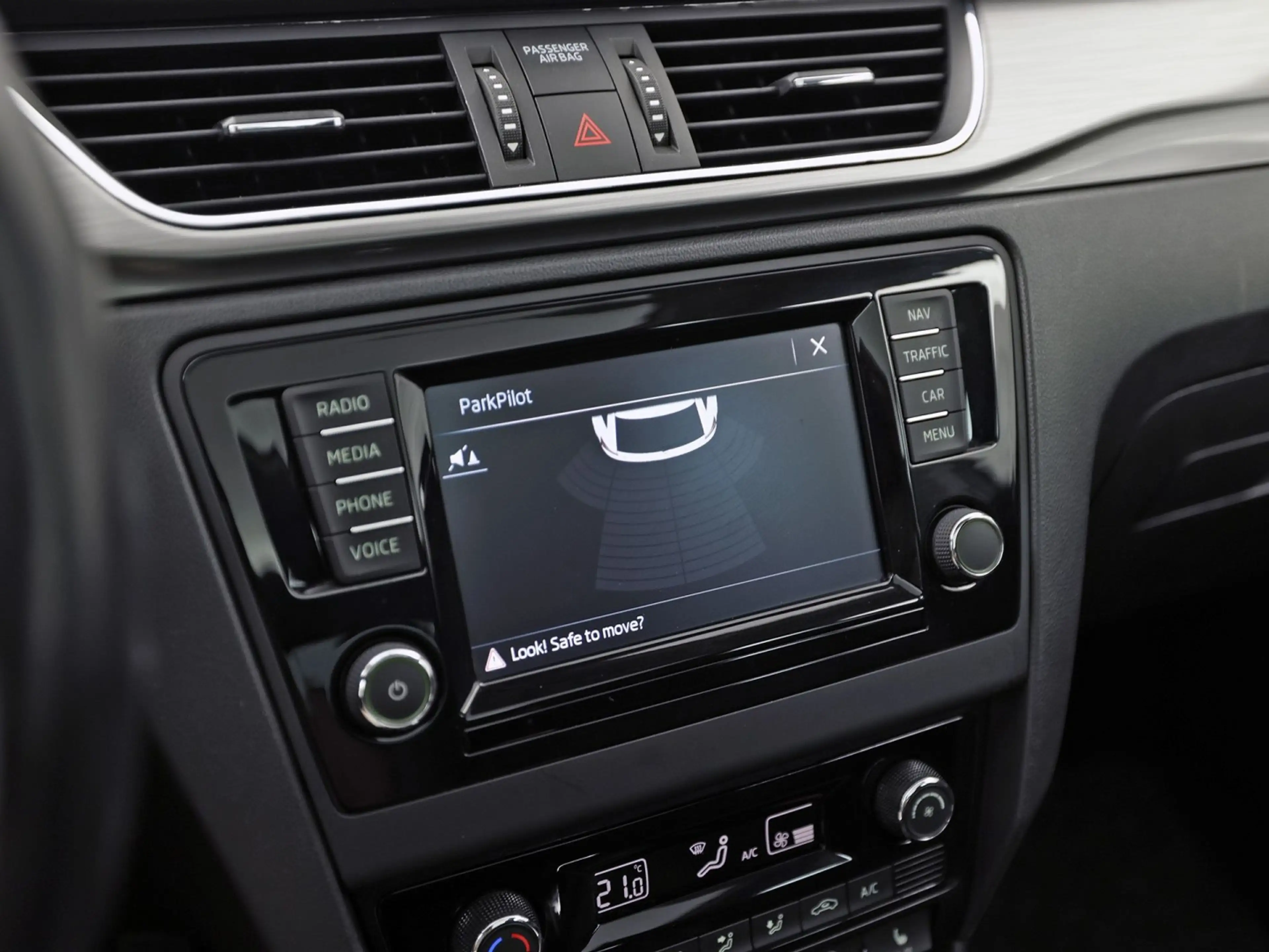 Skoda Rapid/Spaceback 1.0 TSI Sport Automaat (PANORAMADAK, NAVIGATIE, CL — photo 22