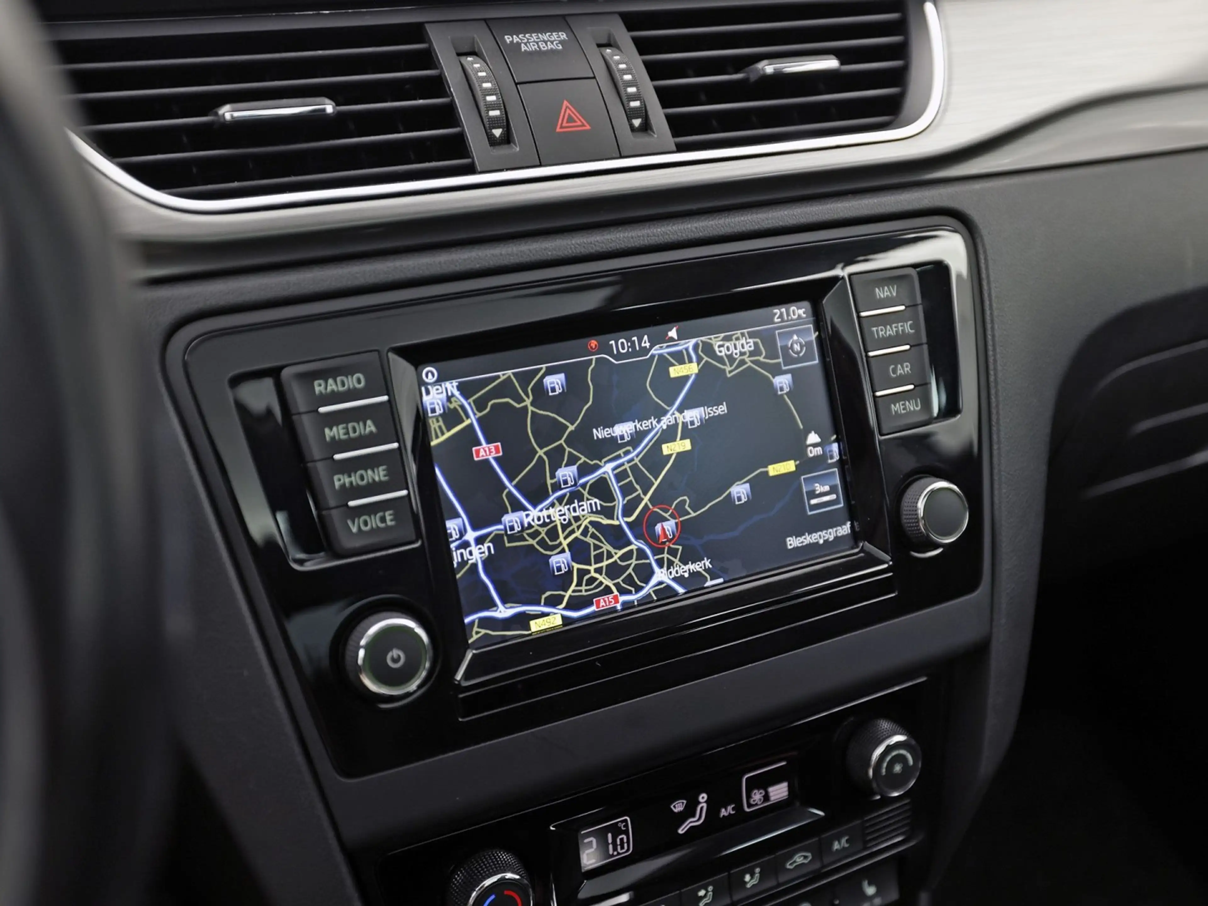 Skoda Rapid/Spaceback 1.0 TSI Sport Automaat (PANORAMADAK, NAVIGATIE, CL — photo 9
