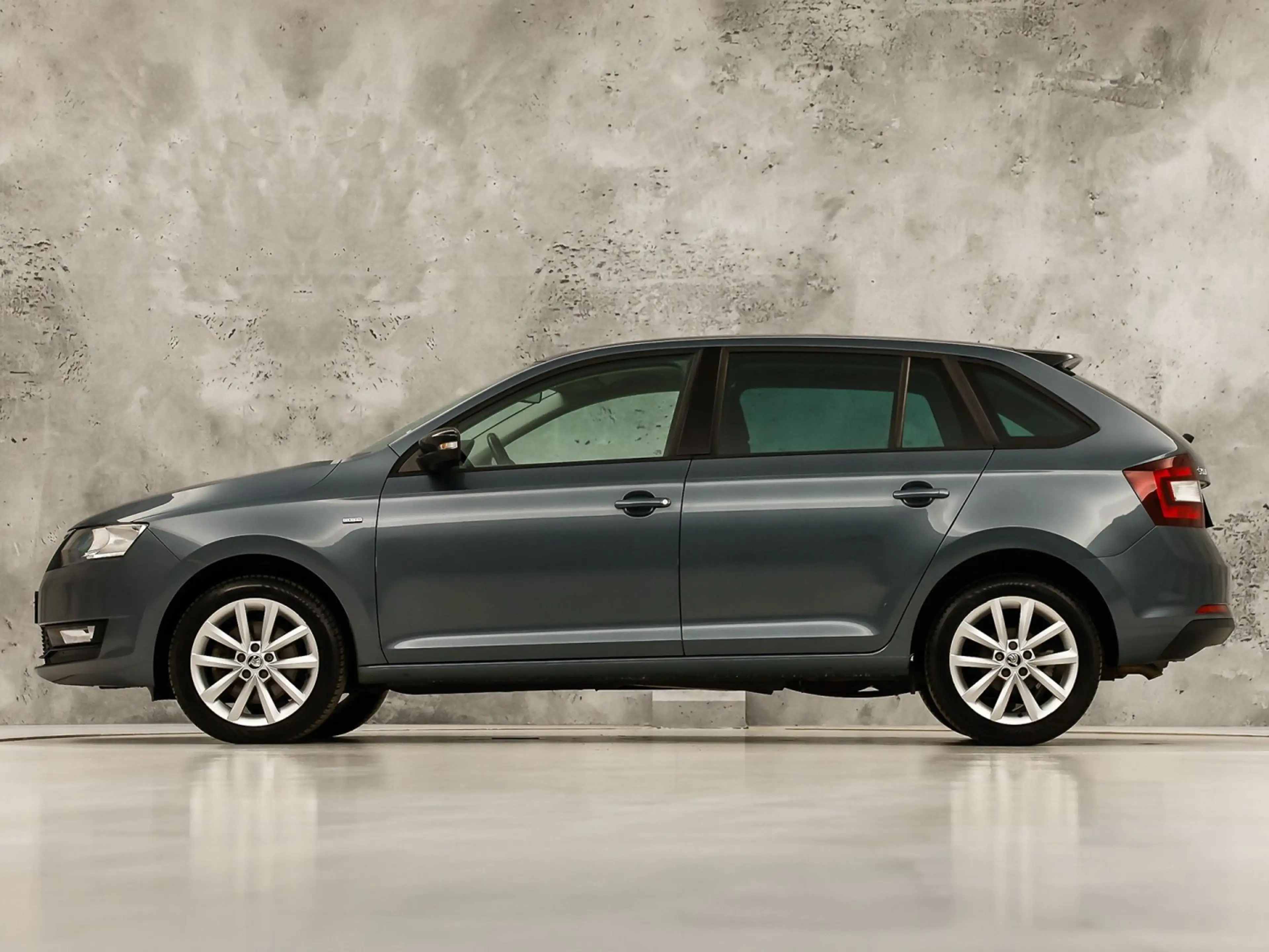 Skoda Rapid/Spaceback 1.0 TSI Sport Automaat (PANORAMADAK, NAVIGATIE, CL — photo 2