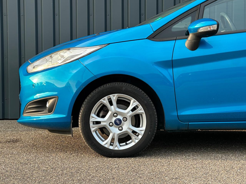 Ford Fiesta 1.0 80PK 5D S/S Style Ultimate I NL Auto 1e Super — photo 9