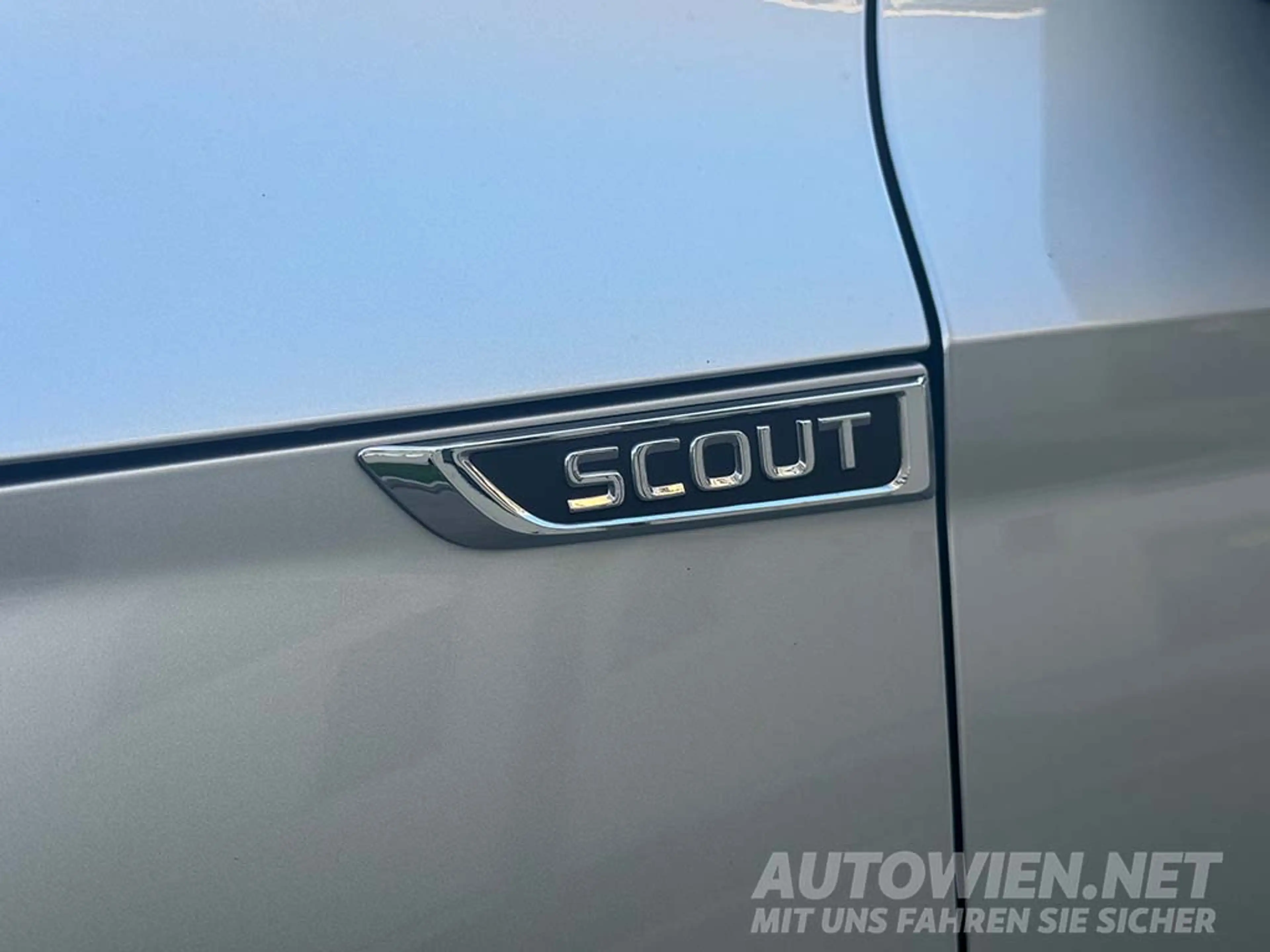 Skoda Octavia SCOUT 2,0 TDI 4x4 DSG | MATRIX LED | KAMERA — photo 5