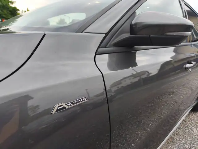 Ford Focus view 9