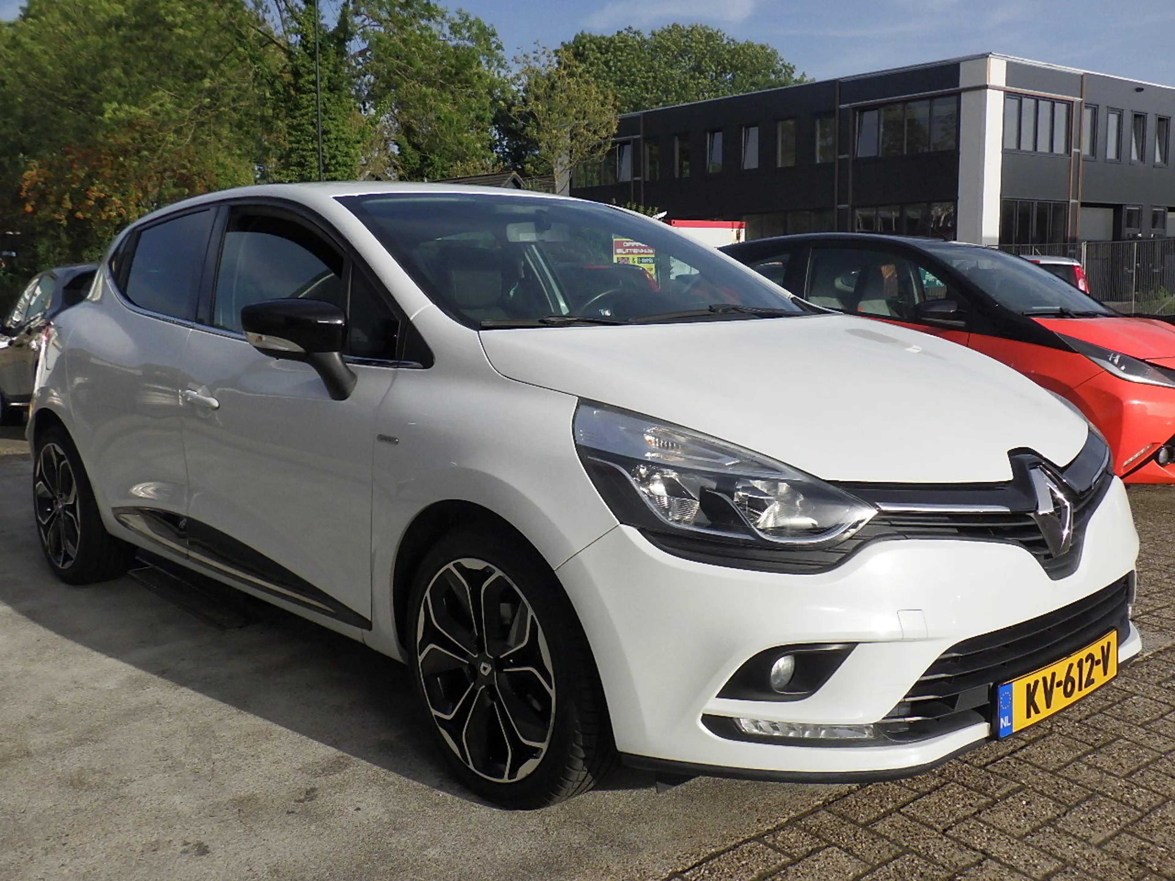 Renault Clio 0.9 TCe Limited, Airco, Cruise, Navi, PDC, NL/NAP! — photo 16