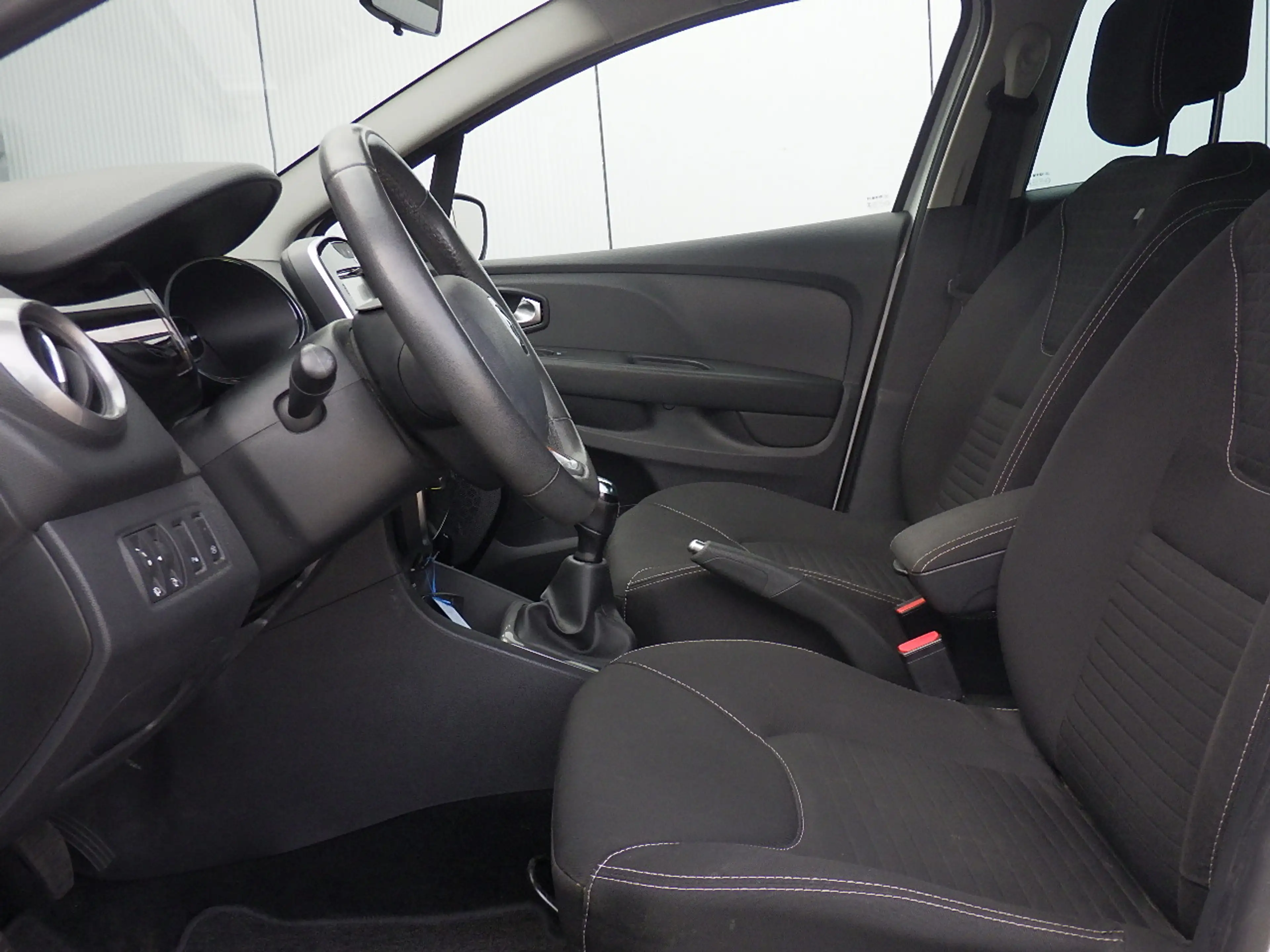 Renault Clio 0.9 TCe Limited, Airco, Cruise, Navi, PDC, NL/NAP! — photo 20
