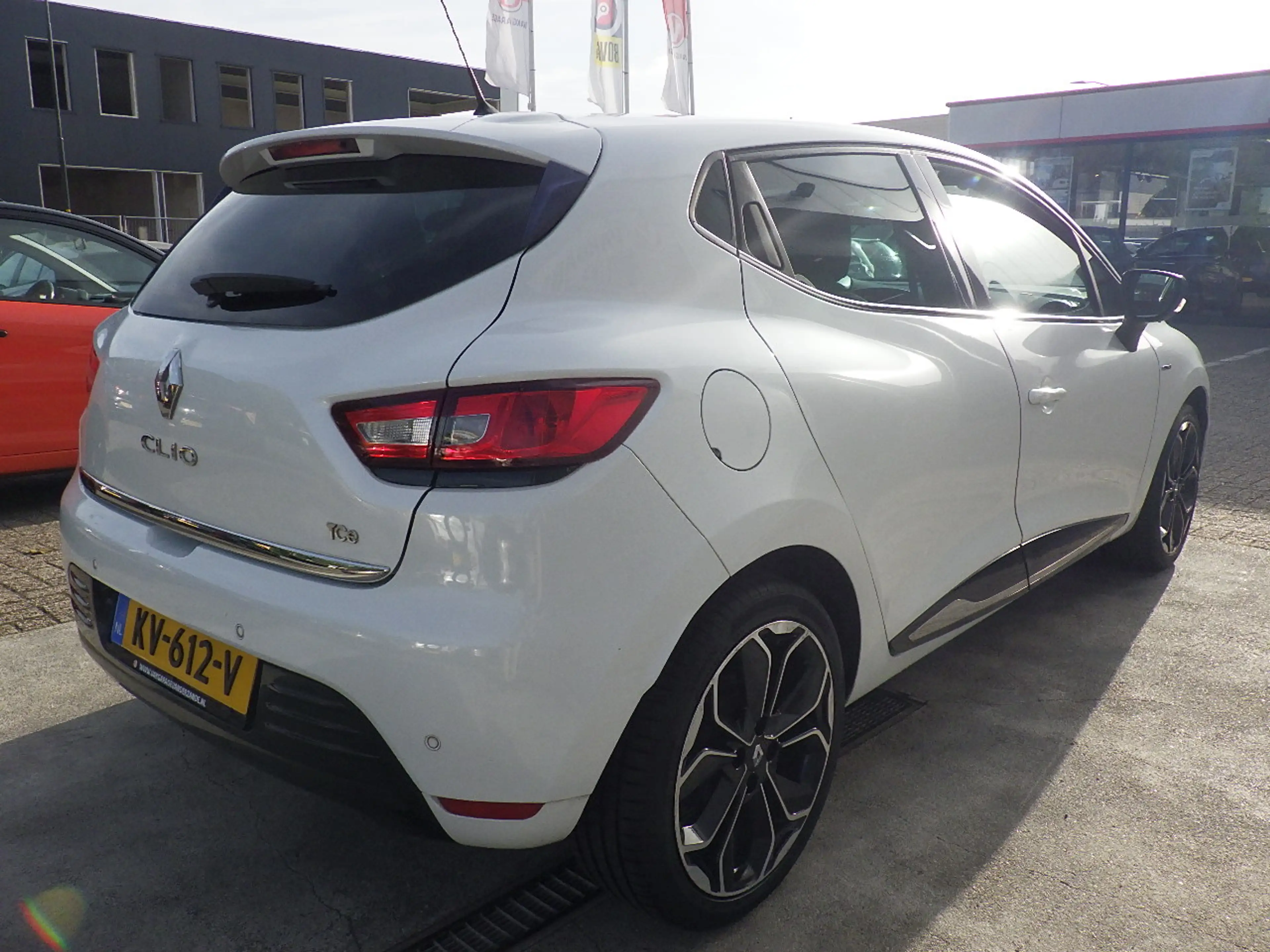 Renault Clio 0.9 TCe Limited, Airco, Cruise, Navi, PDC, NL/NAP! — photo 15