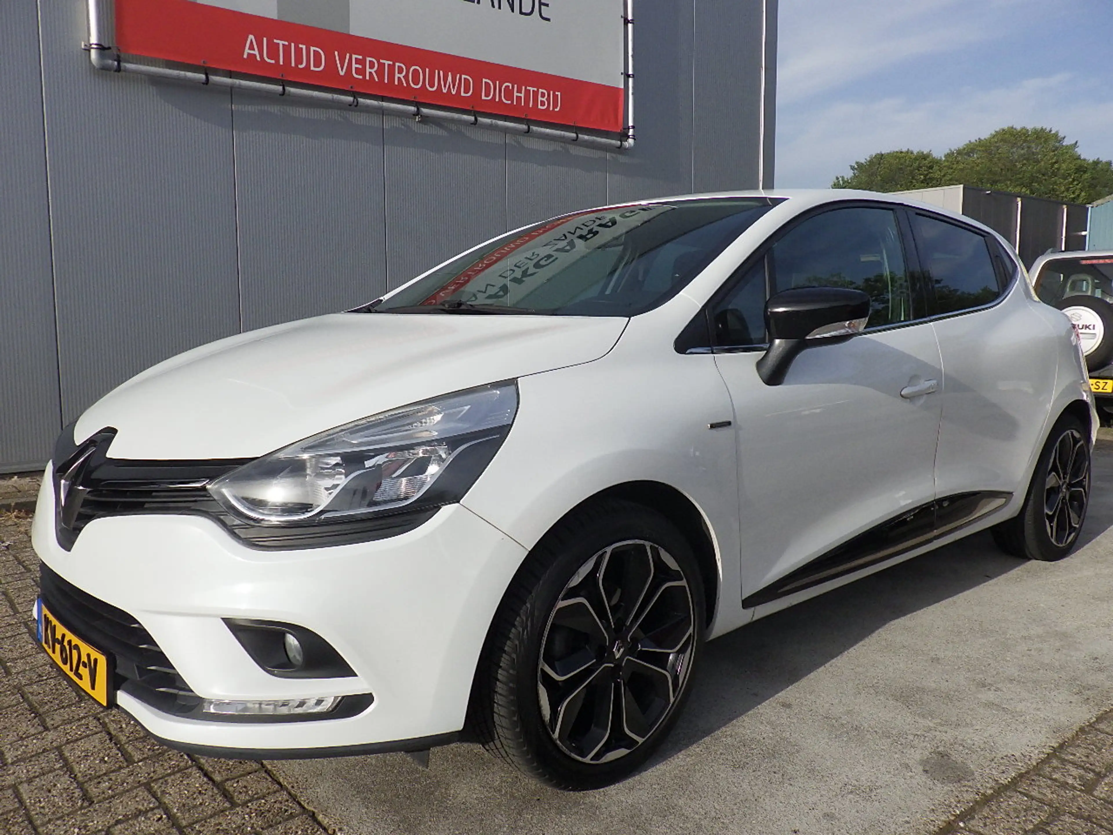 Renault Clio 0.9 TCe Limited, Airco, Cruise, Navi, PDC, NL/NAP! — photo 2