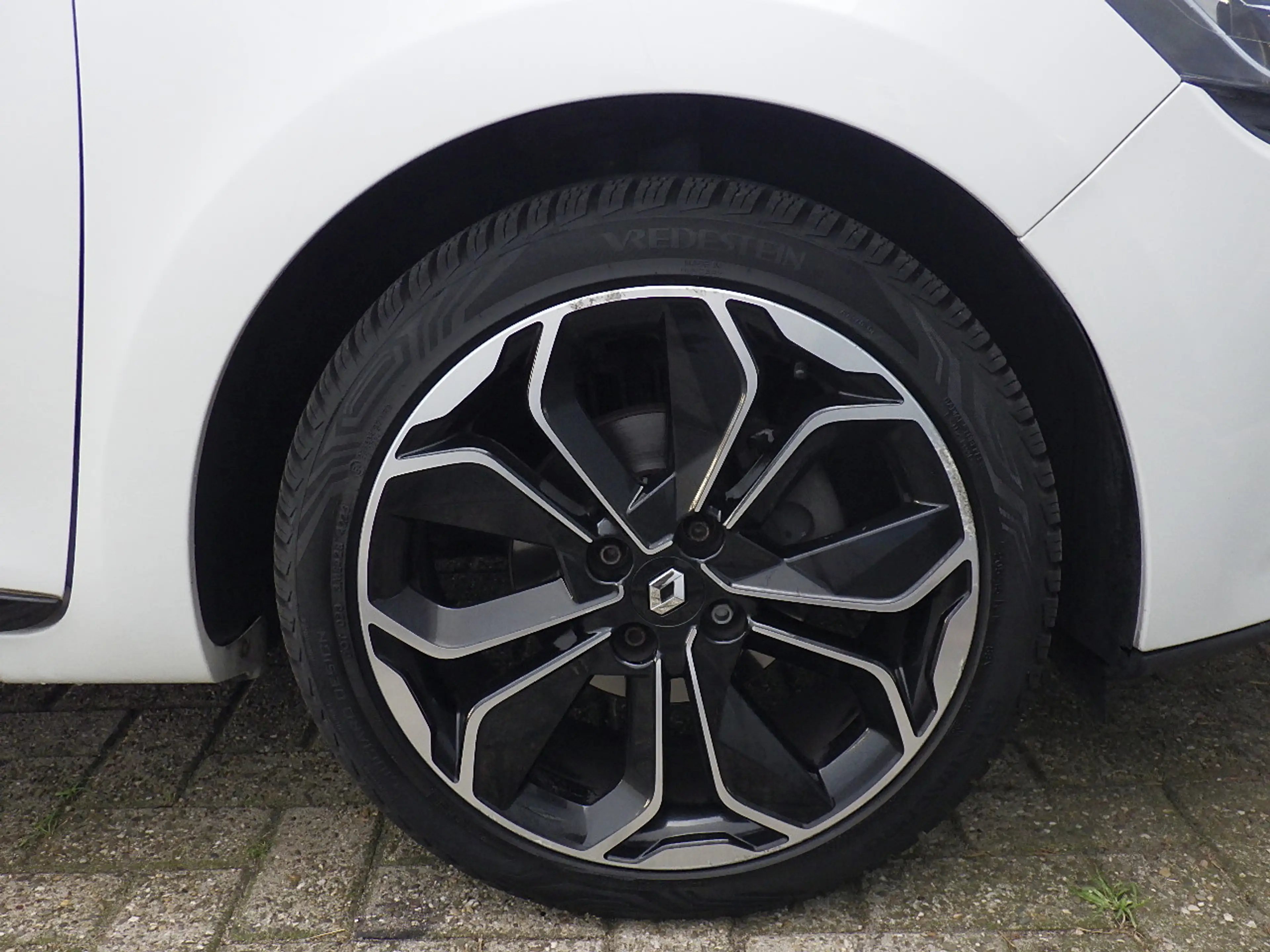 Renault Clio 0.9 TCe Limited, Airco, Cruise, Navi, PDC, NL/NAP! — photo 18