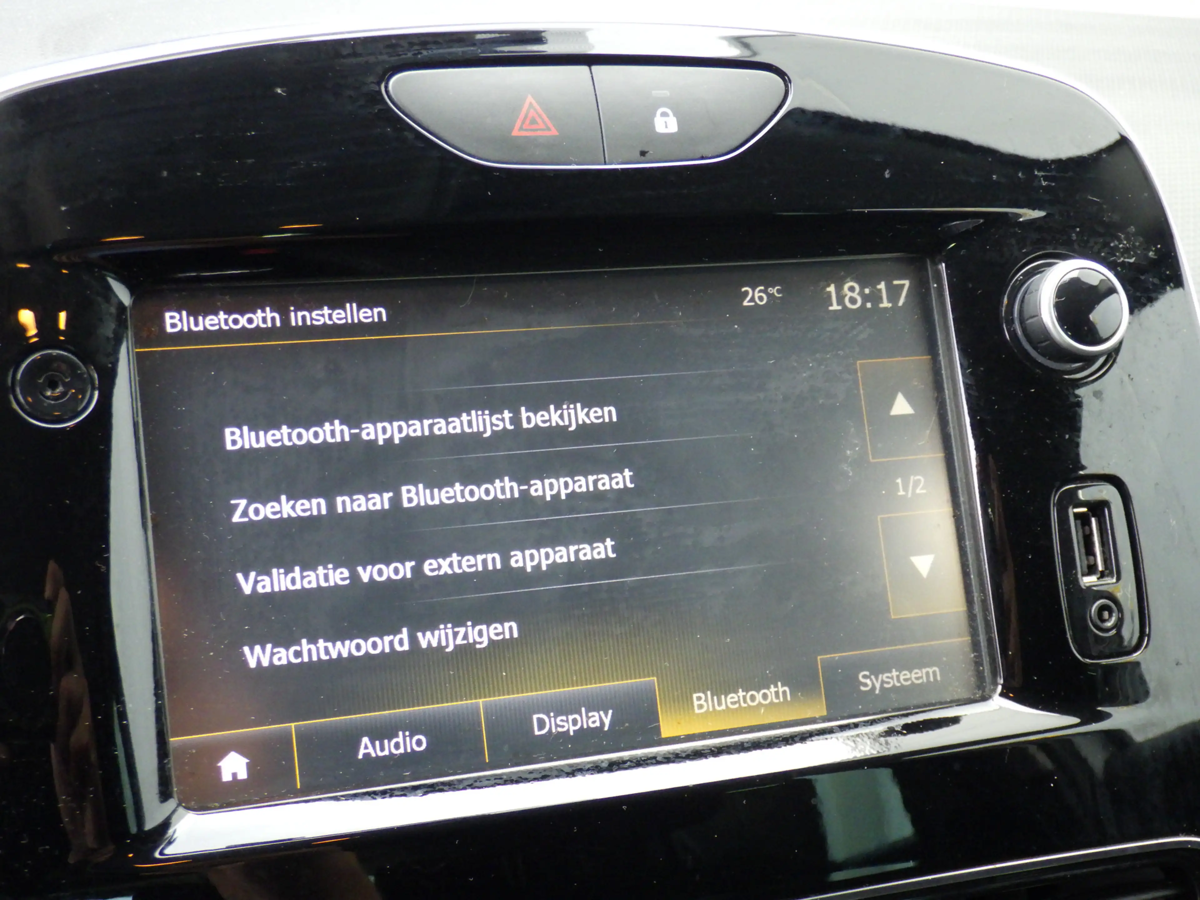 Renault Clio 0.9 TCe Limited, Airco, Cruise, Navi, PDC, NL/NAP! — photo 34