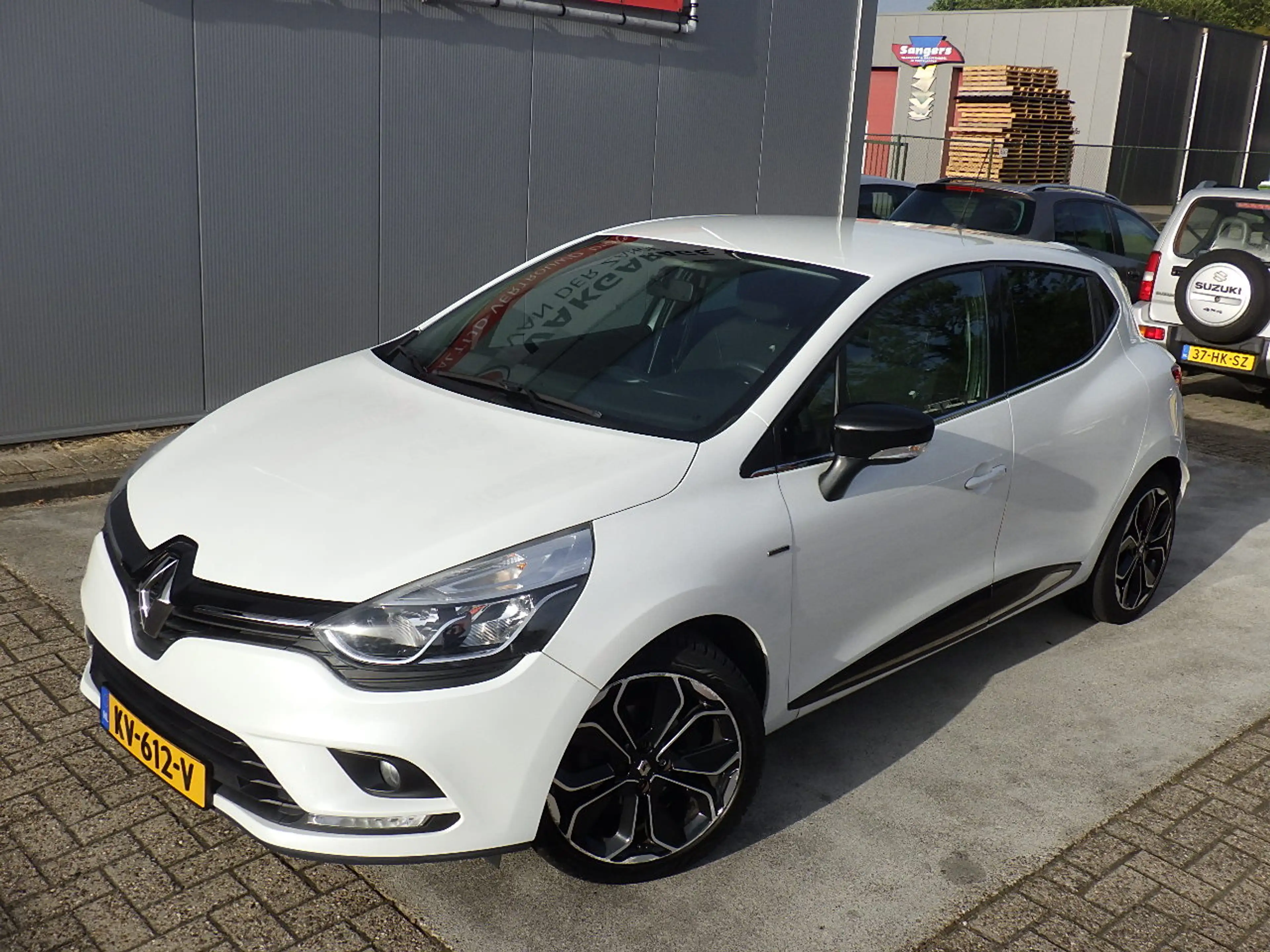 Renault Clio 0.9 TCe Limited, Airco, Cruise, Navi, PDC, NL/NAP! — photo 19