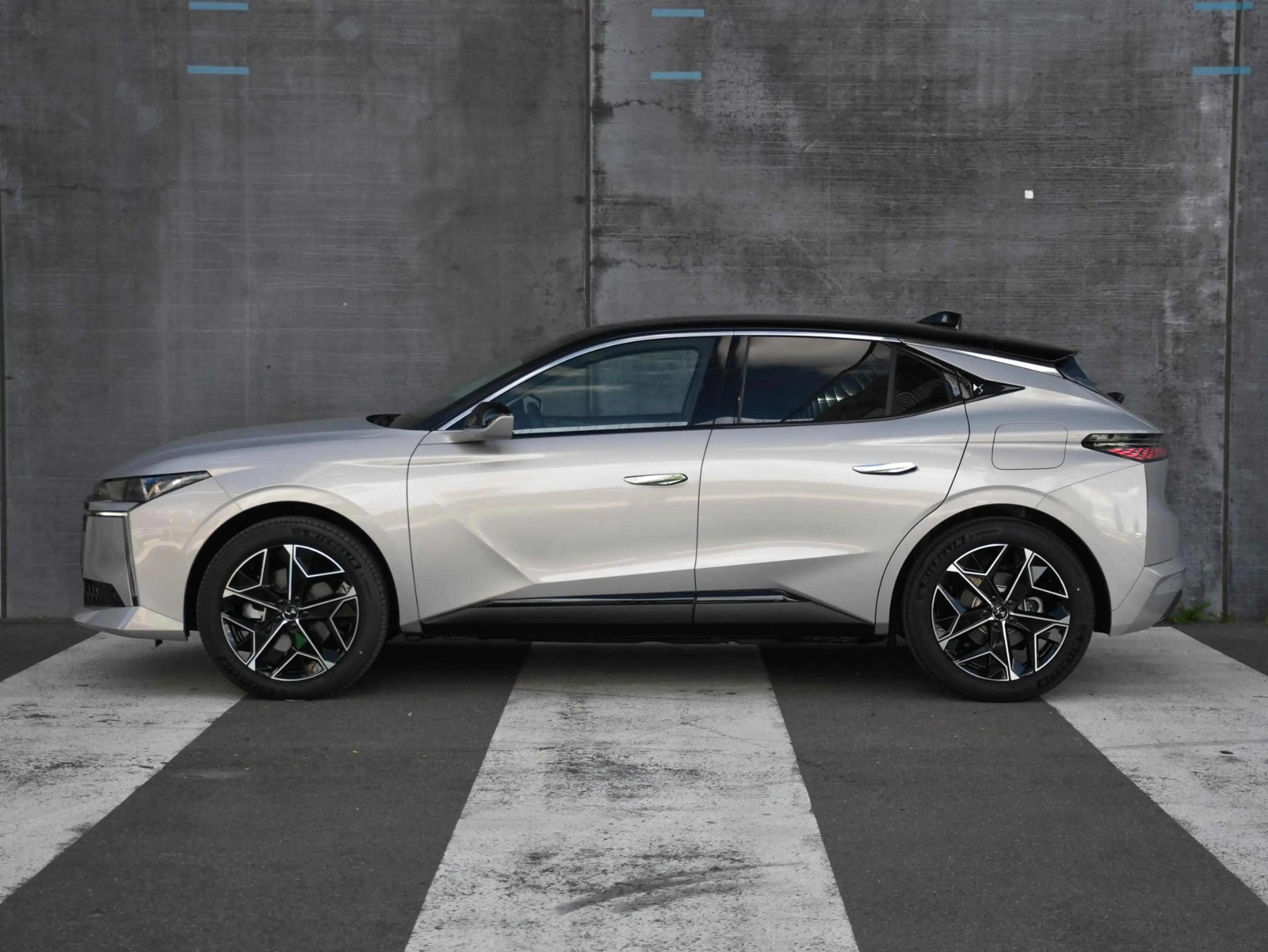 DS Automobiles DS 4 No Pallas 1.6 PHEV 225pk Automaat NAVI | ELEK. ACH — photo 3
