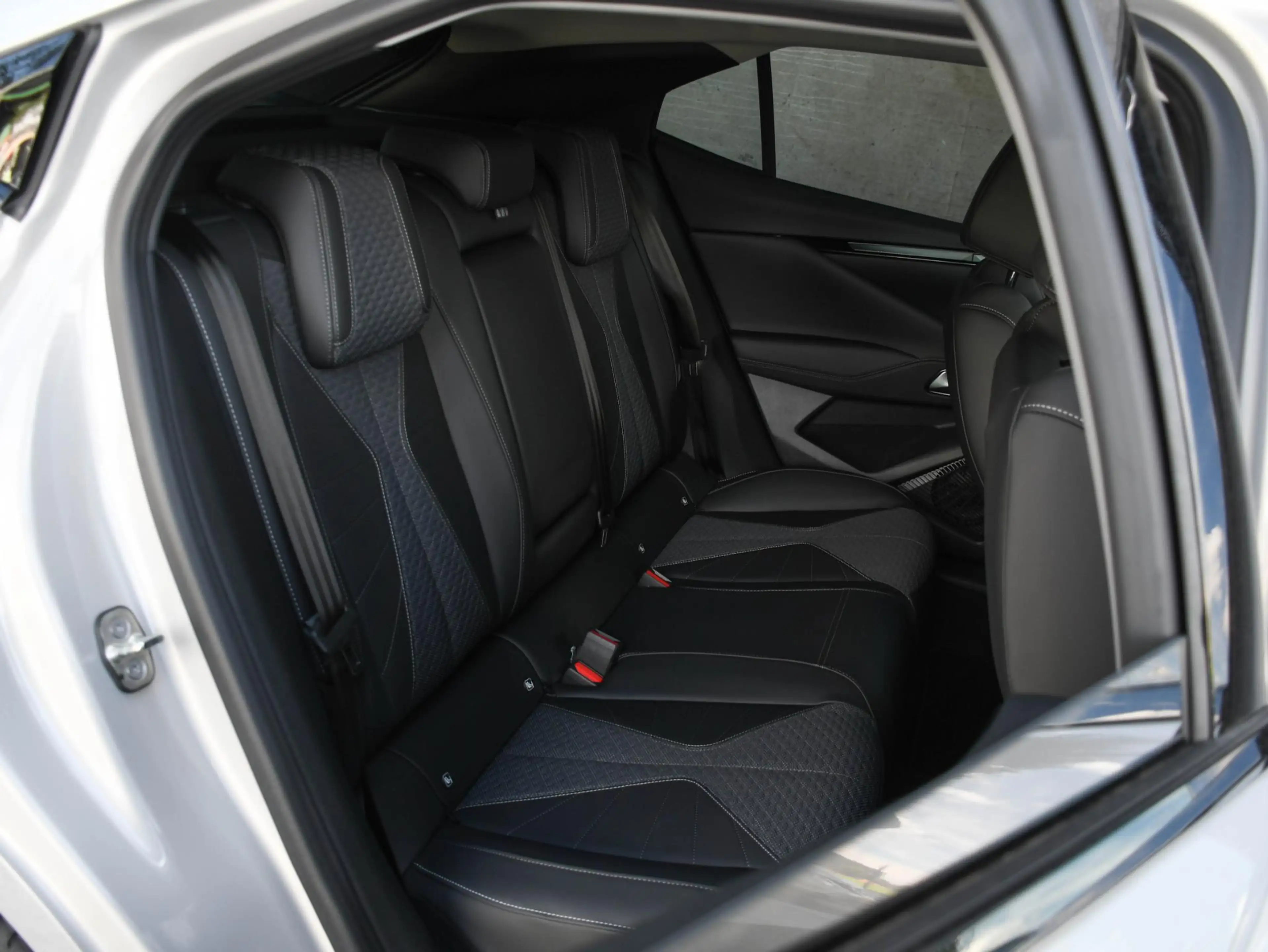 DS Automobiles DS 4 No Pallas 1.6 PHEV 225pk Automaat NAVI | ELEK. ACH — photo 11