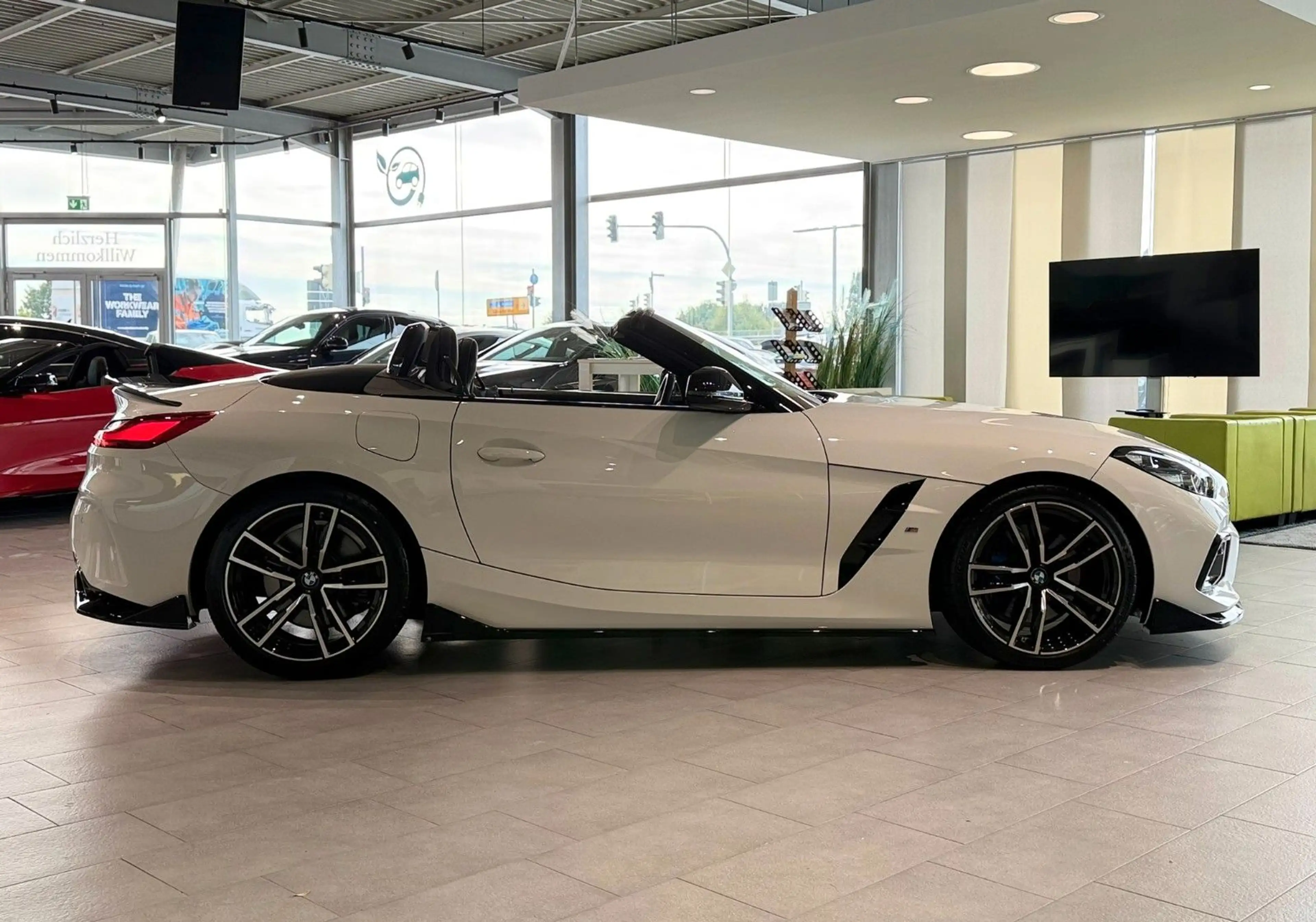 BMW Z4 Roadster M40 i*Alcantara*ACC*CarPlay*HUD* — photo 10