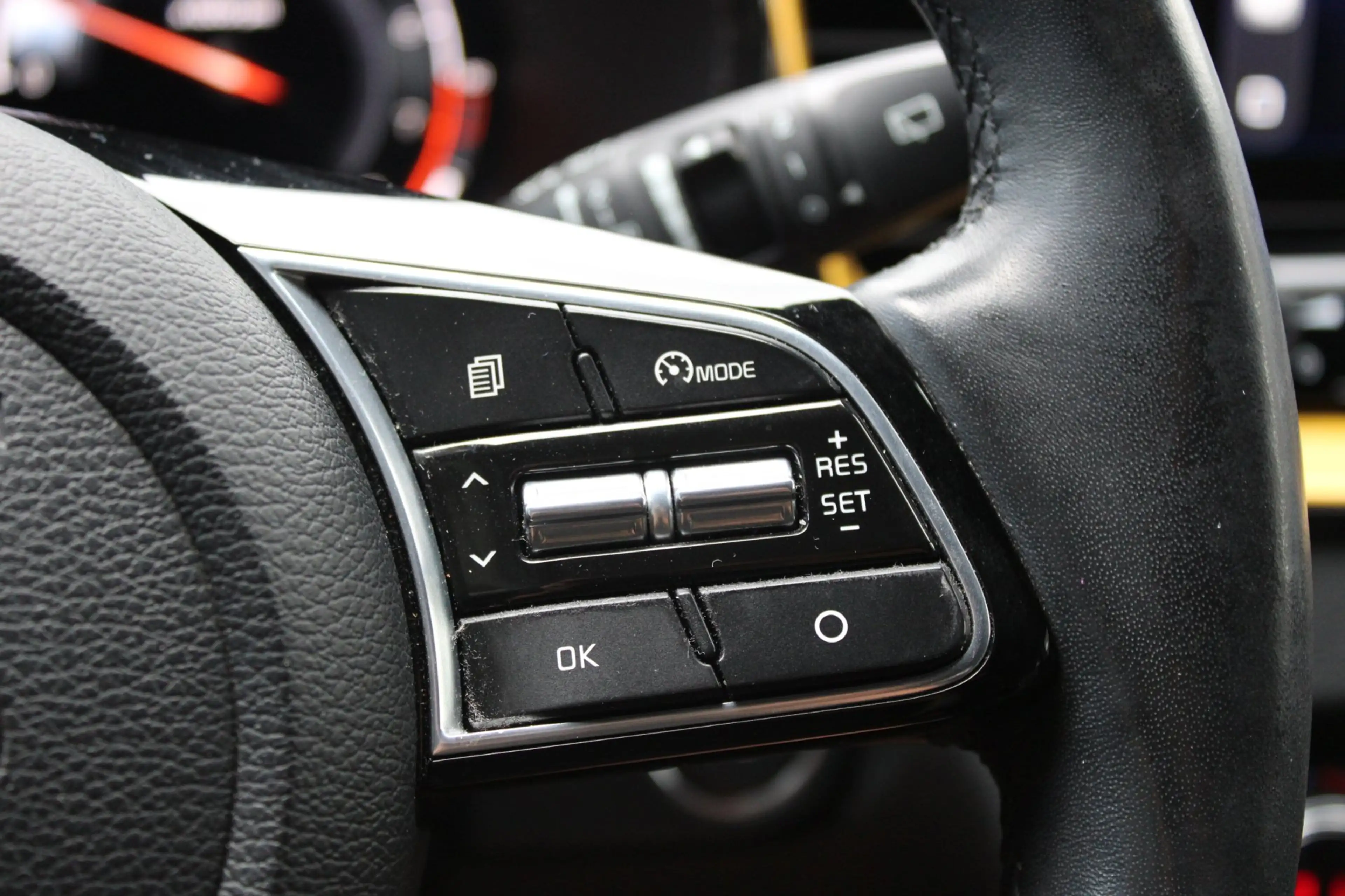 Kia XCeed 1.0 T-GDi DynamicPlusLine / Panoramadak / Camera / — photo 22