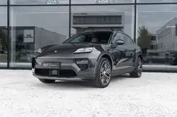 Porsche Macan 4  BOSE 18 WaySportseats Leder Crayon Pano ACC